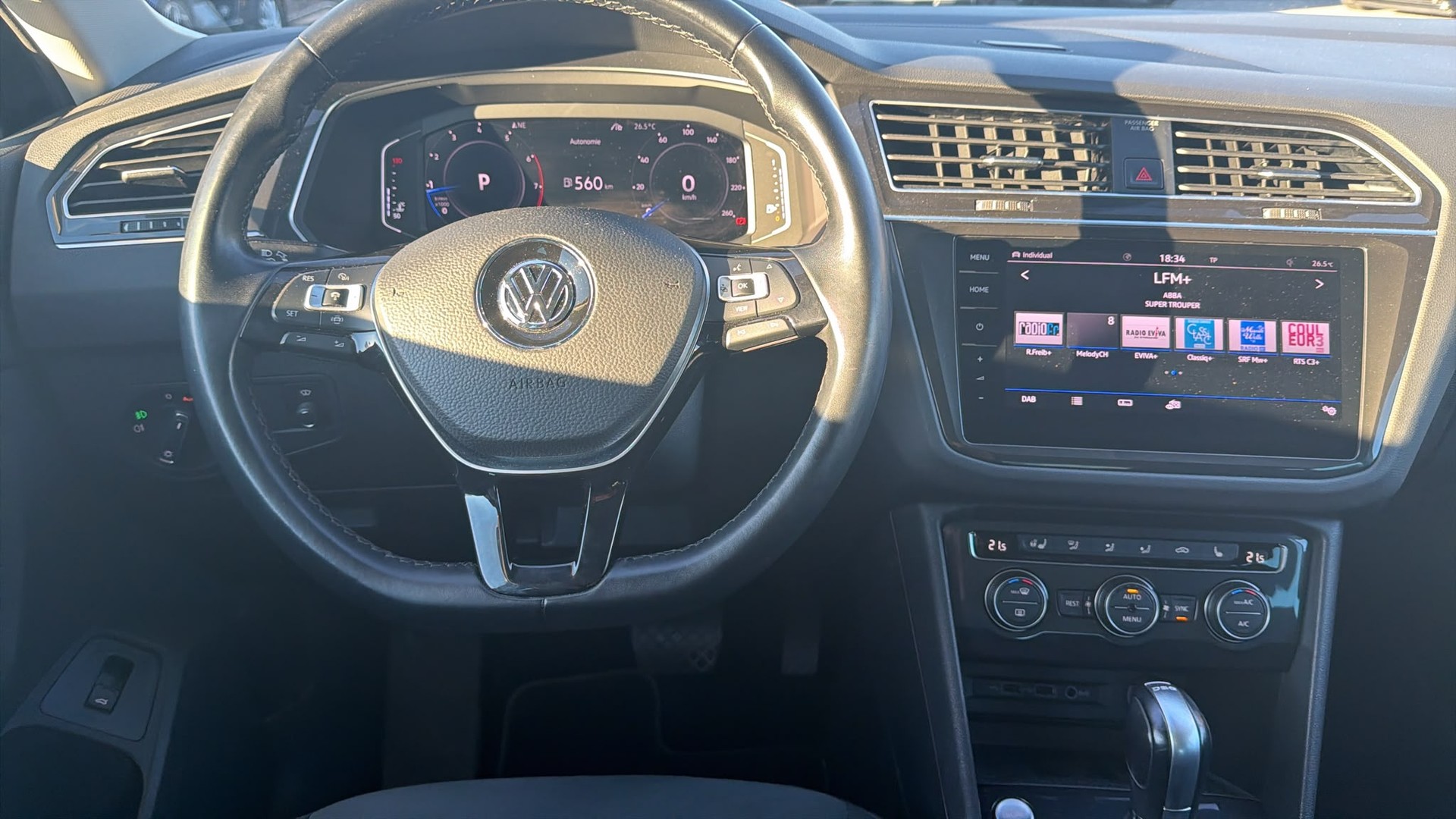 VW Tiguan 2.0TSI Highline 4Motion DSG - Nouvelle Expertise : 25.09.2026 - Crochet l’attelage poids remorquable 2’500 Kg-image-22