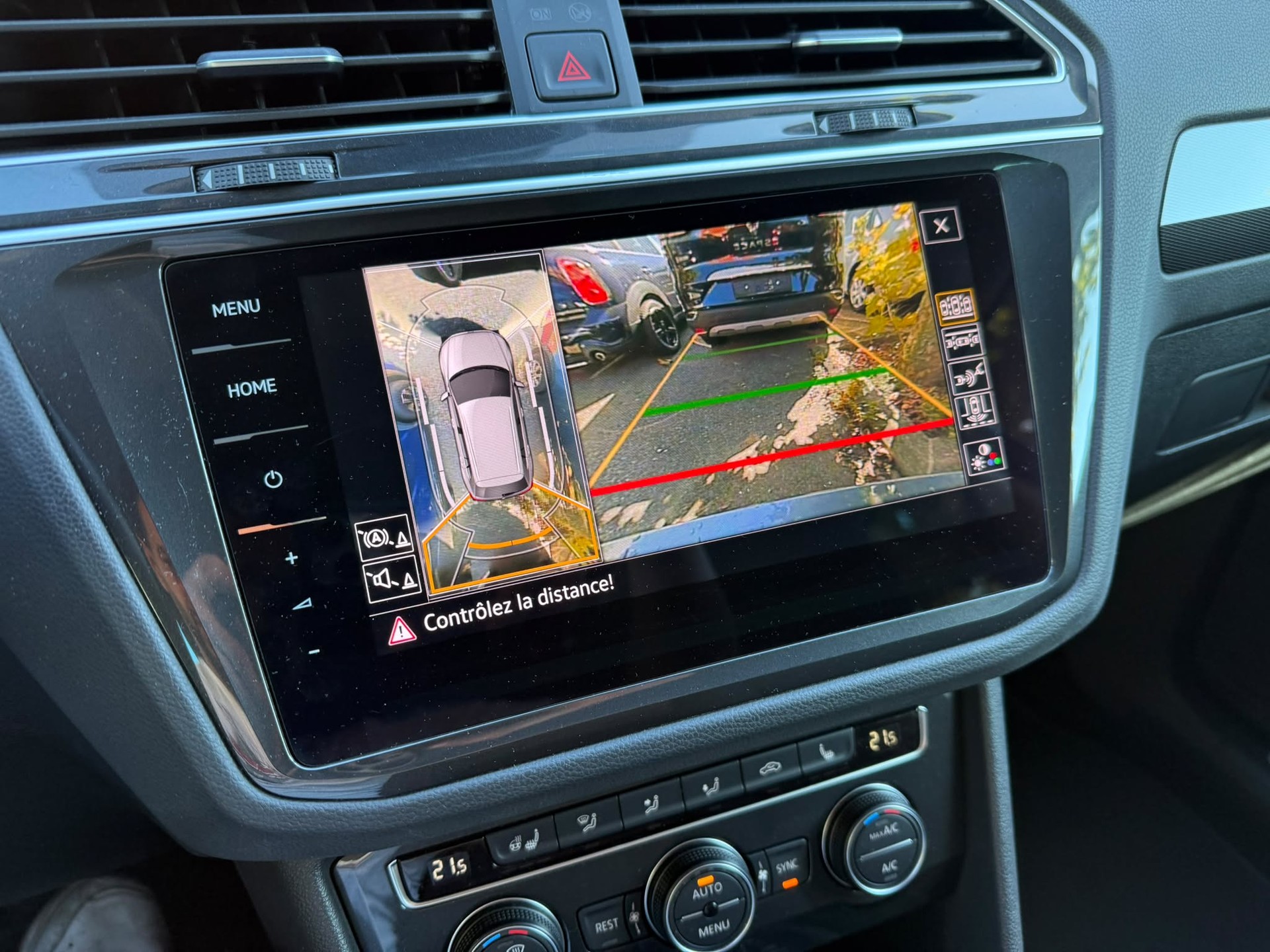 VW Tiguan 2.0TSI Highline 4Motion DSG - Nouvelle Expertise : 25.09.2026 - Crochet l’attelage poids remorquable 2’500 Kg-image-17