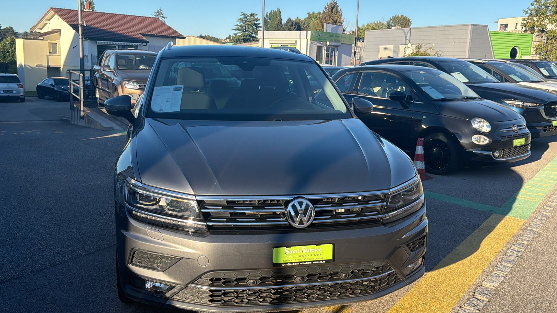 VW Tiguan 2.0TSI Highline 4Motion DSG - Nouvelle Expertise : 25.09.2026 - Crochet l’attelage poids remorquable 2’500 Kg-showroom-element-1