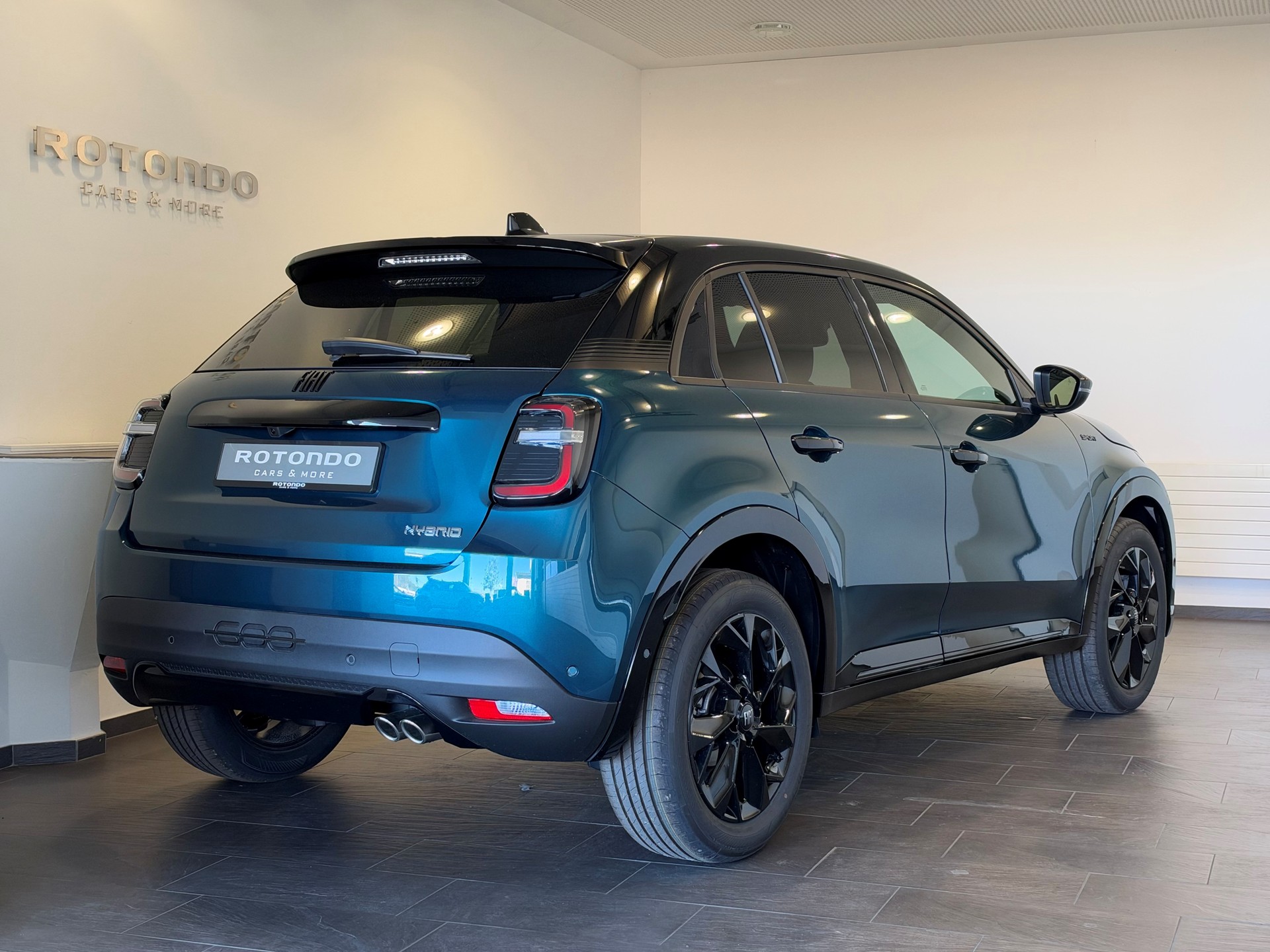 FIAT 600h Mild Hybrid Sport 145PS-showroom-element-1