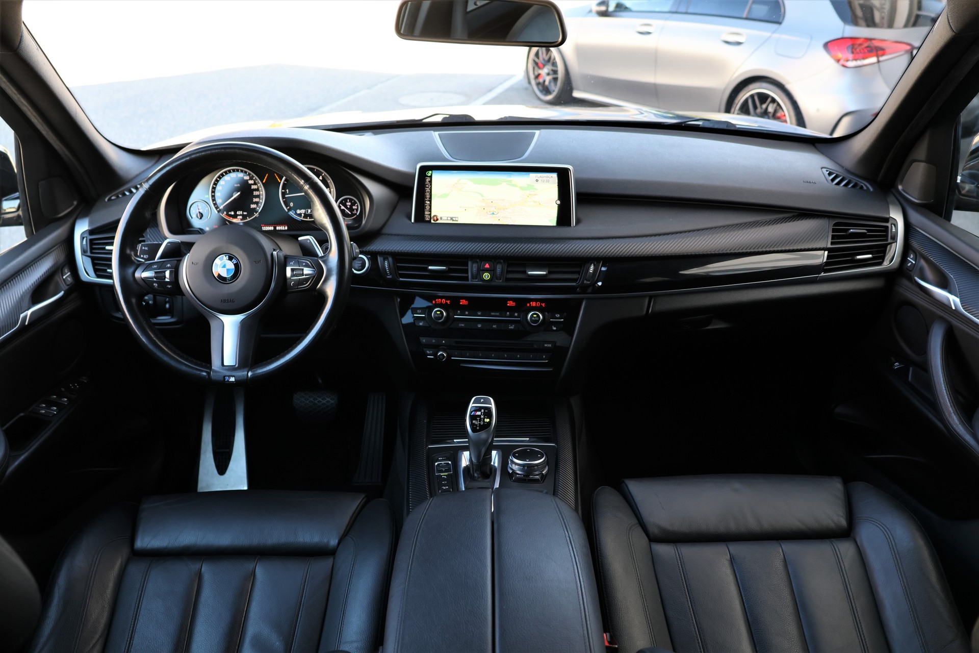 BMW X5 xDrive 30d Steptronic M-Sport (CH)-image-16