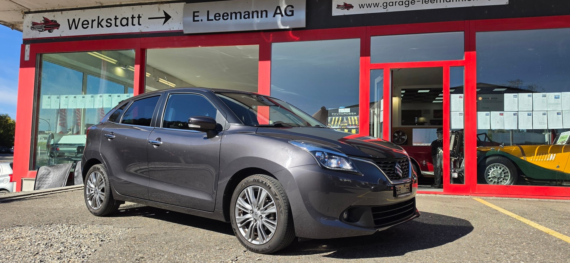 SUZUKI Baleno 1.2i Compact Top Hybrid-showroom-element-1