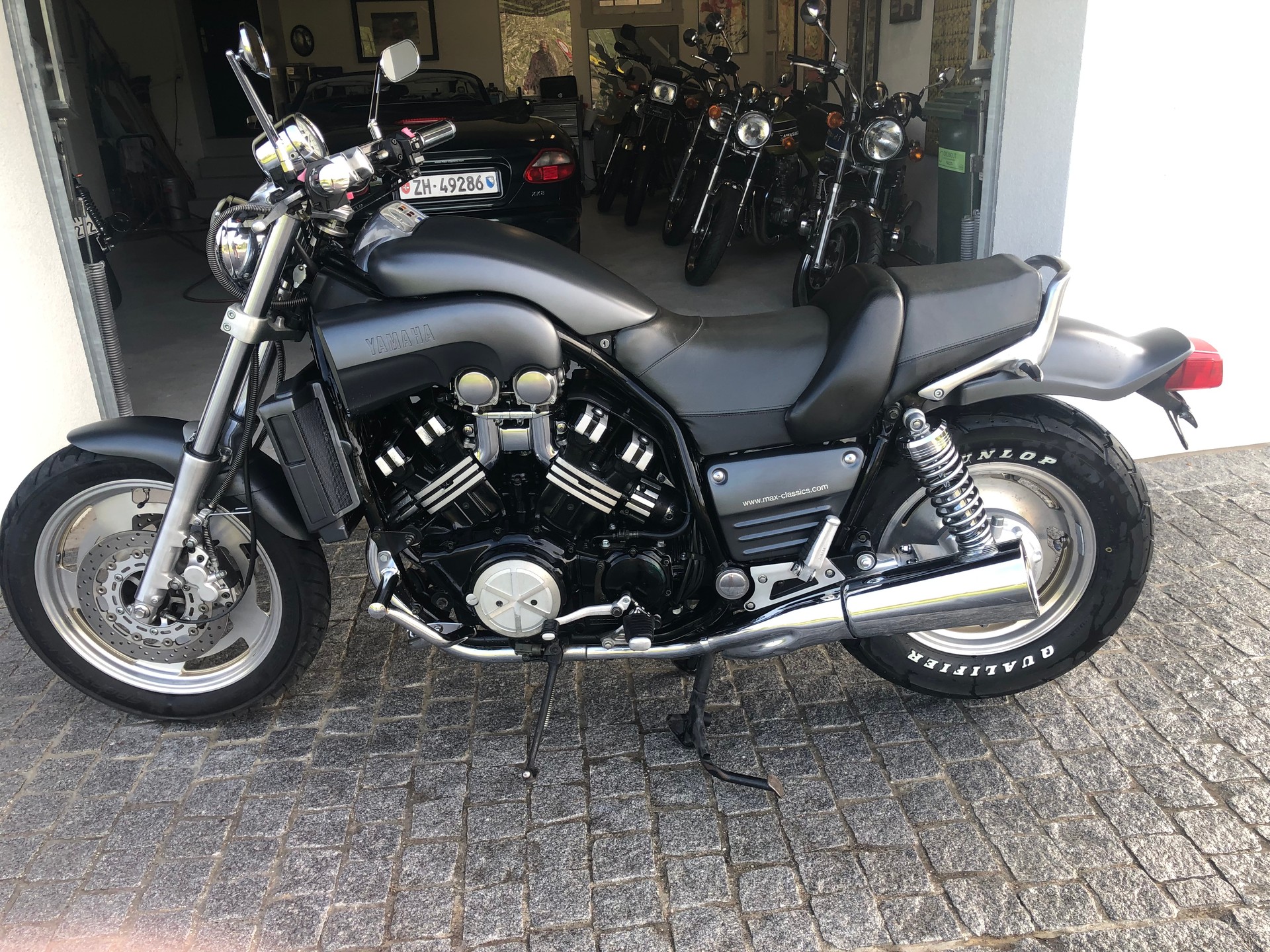 YAMAHA V-Max VMX 1200 MC-image-0