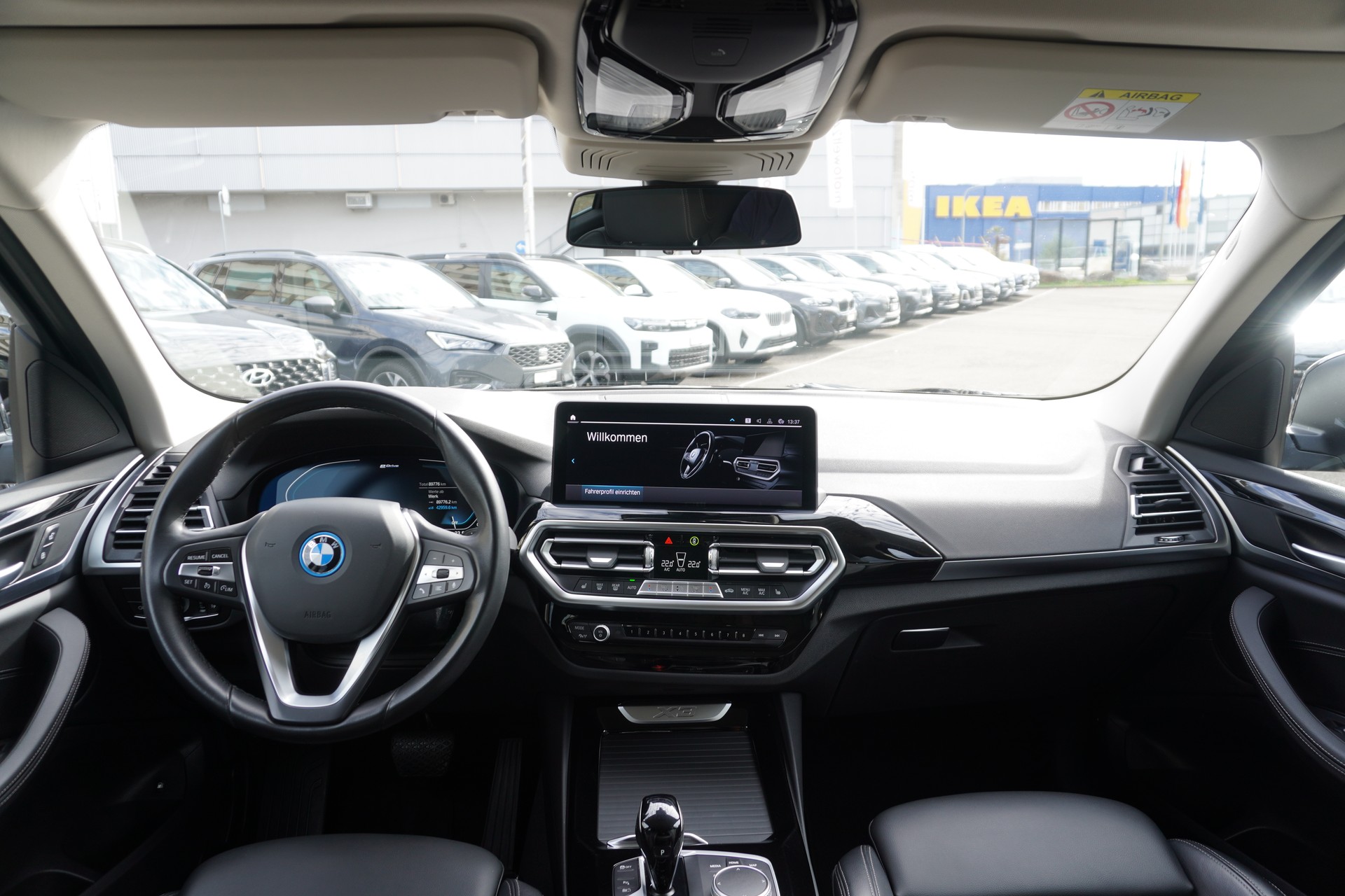 BMW X3 xDrive 30e-image-14