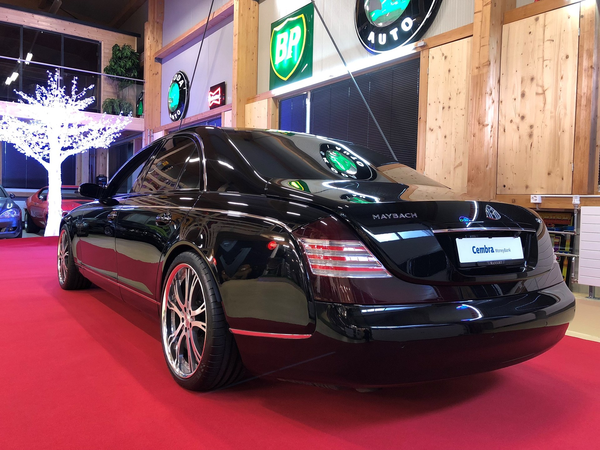 MAYBACH 57" SONDERMODELL !!-showroom-element-3