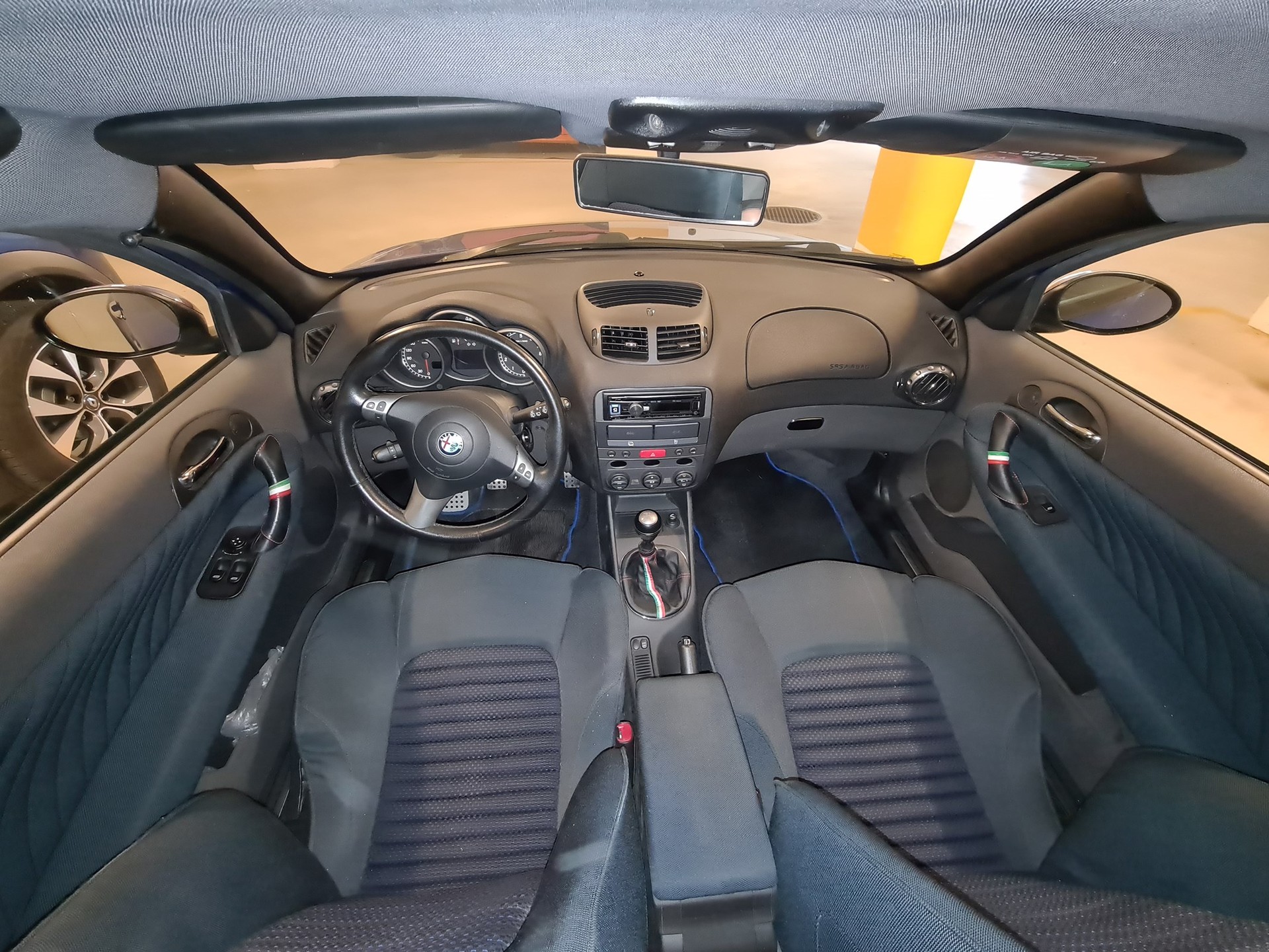 ALFA ROMEO 147 3.2 GTA-image-6