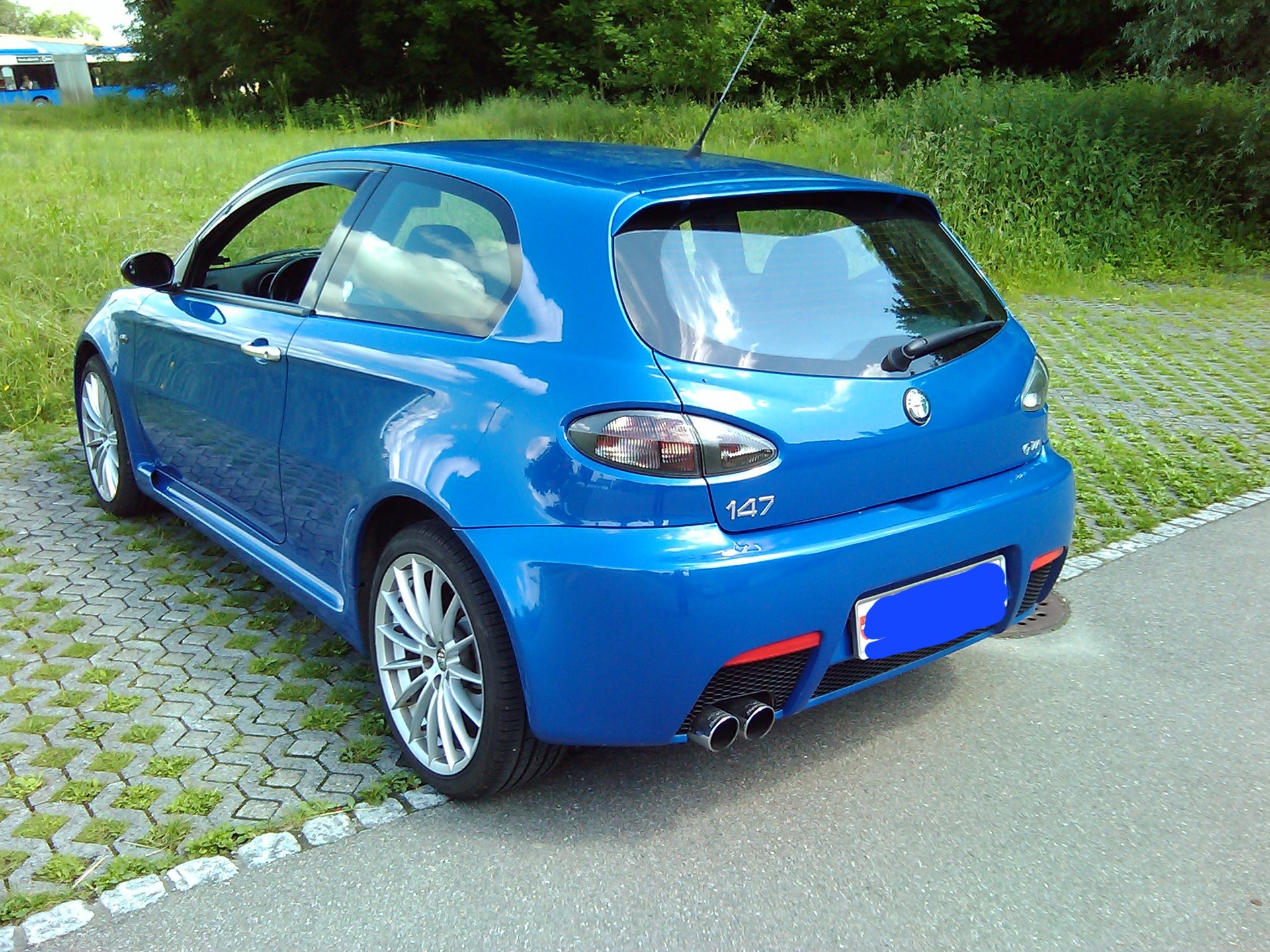 ALFA ROMEO 147 3.2 GTA-image-3
