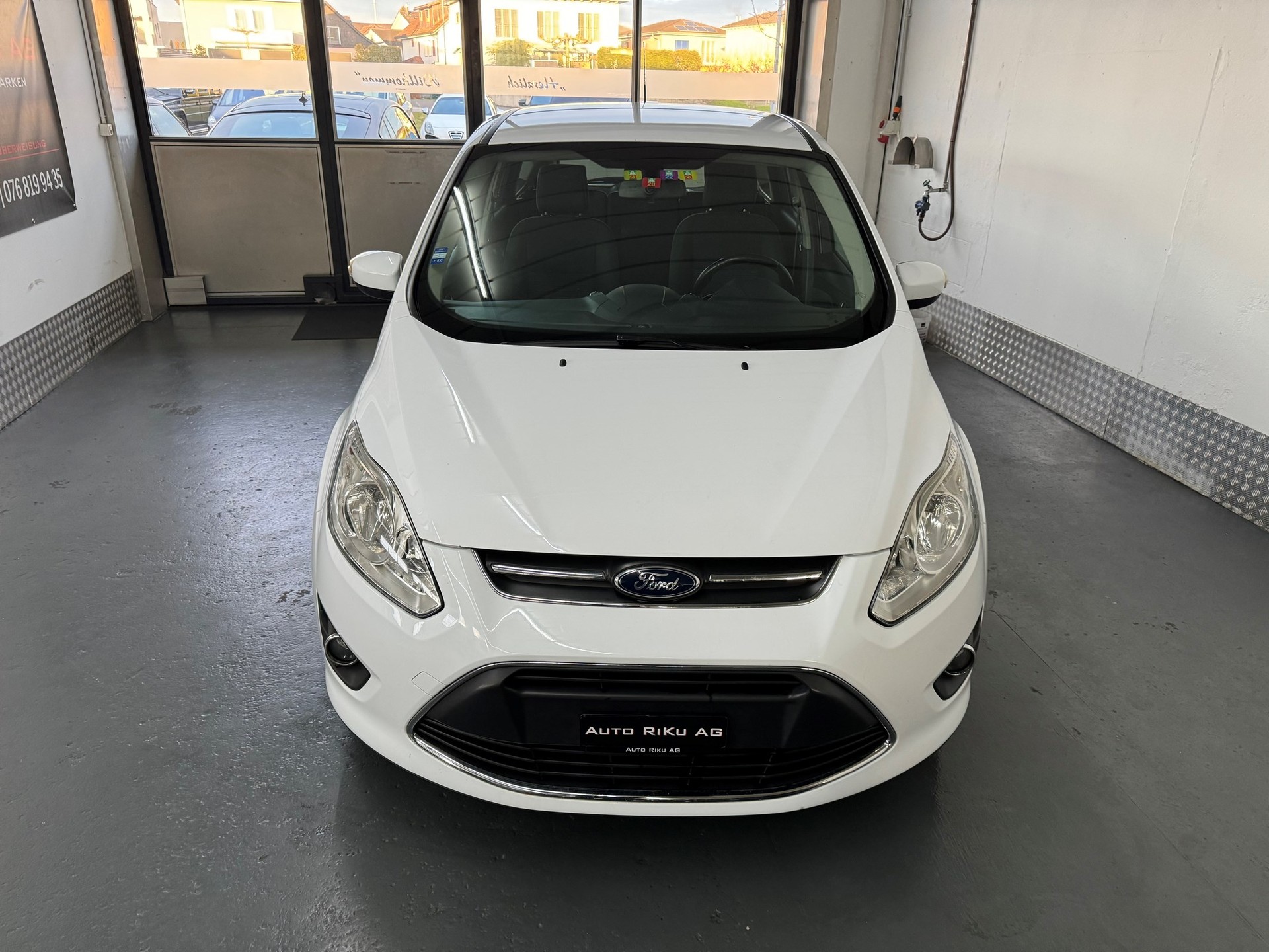 FORD C-Max 1.6 SCTi Carving-showroom-element-2