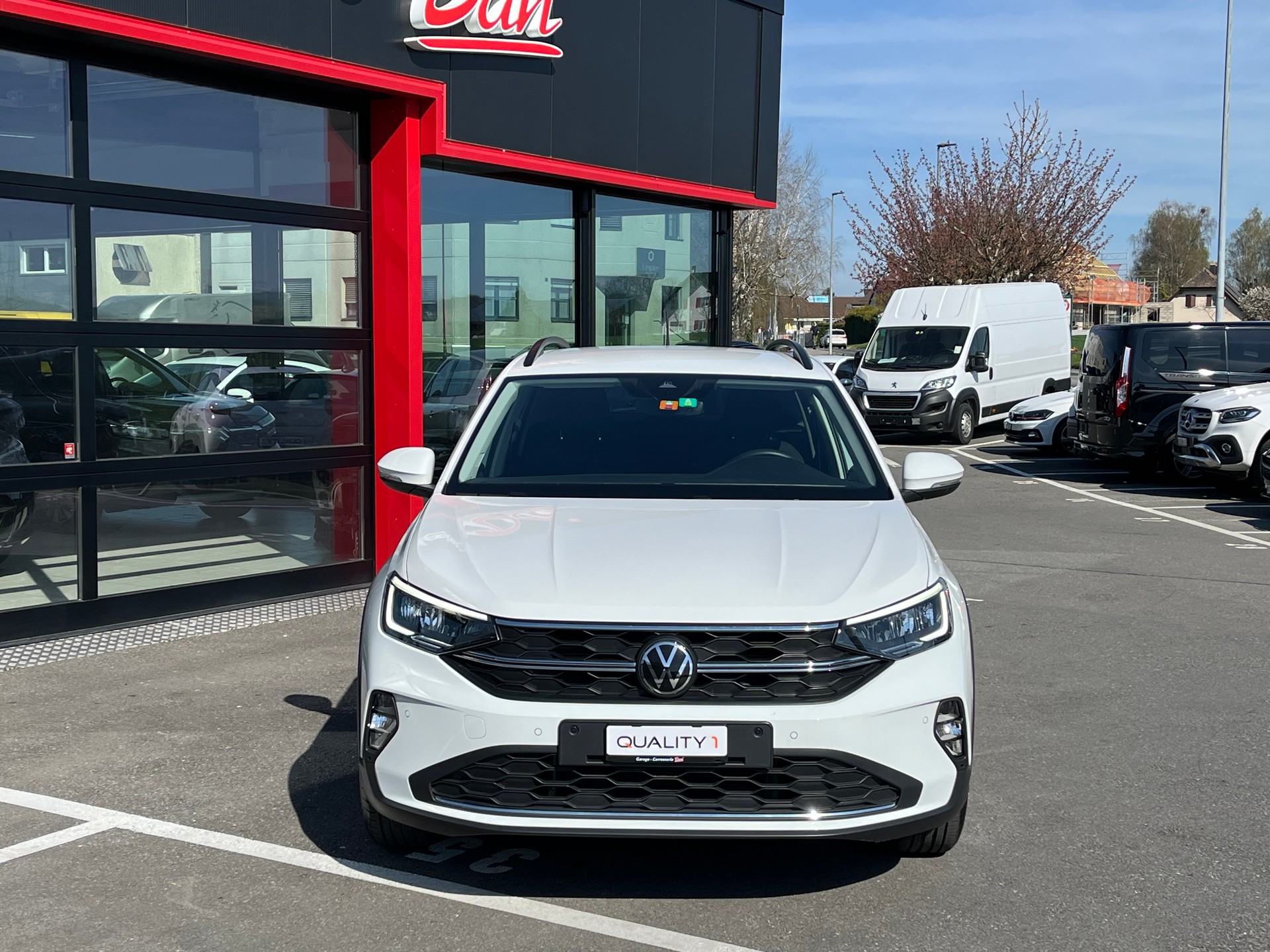 VW Taigo 1.0 TSI Life DSG-image-3