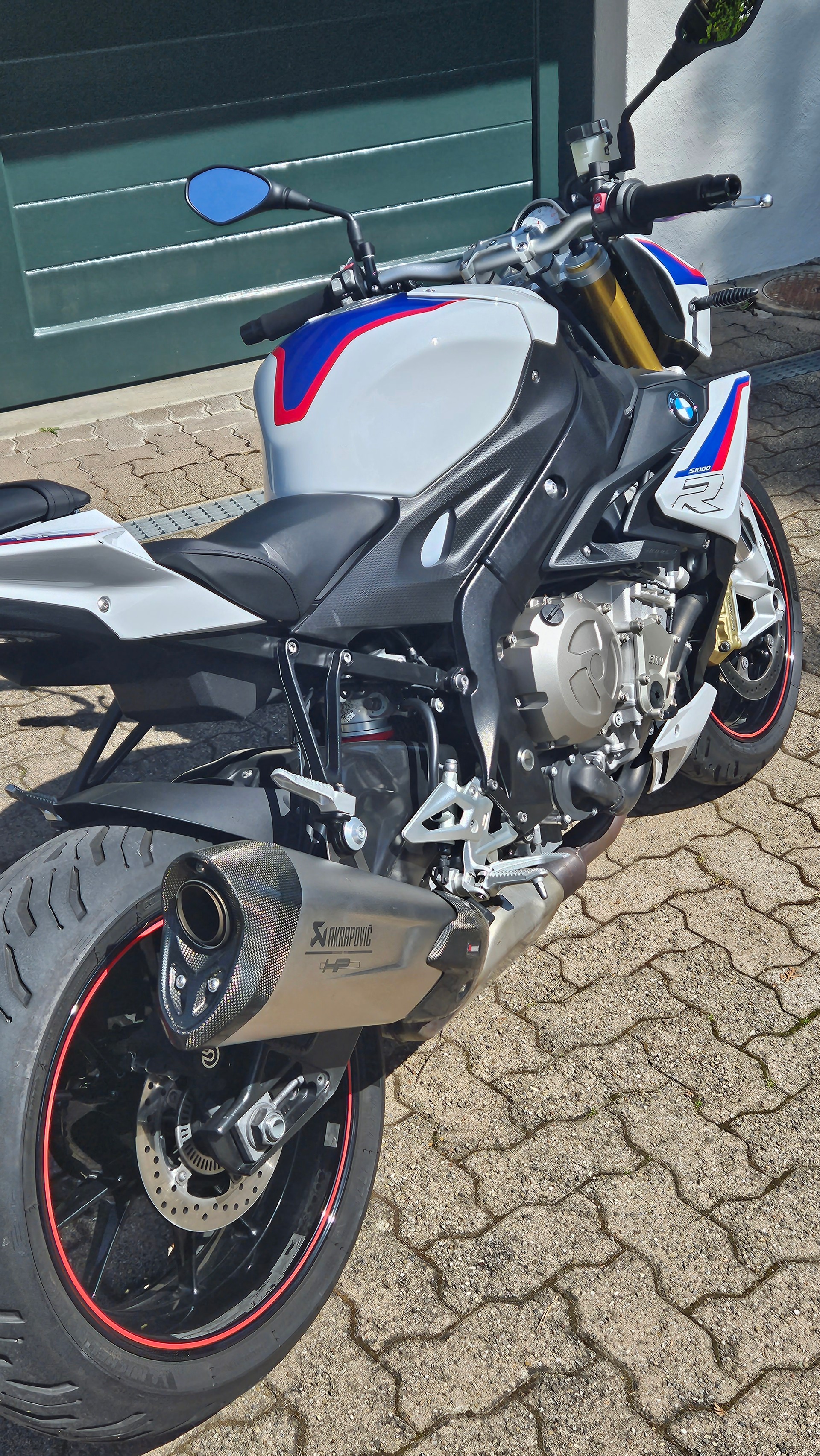 BMW S 1000 R ABS-image-2
