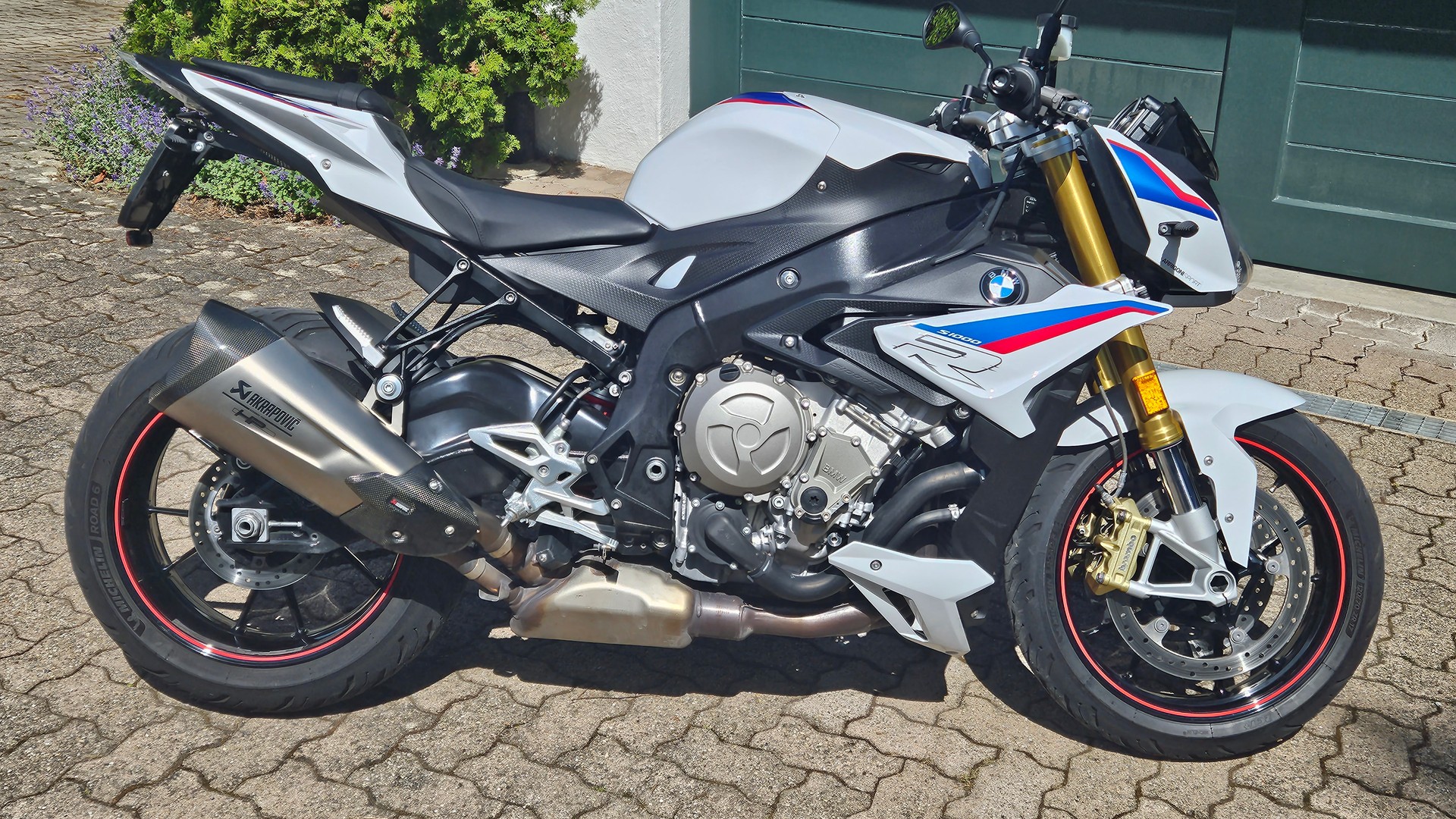 BMW S 1000 R ABS-image-0