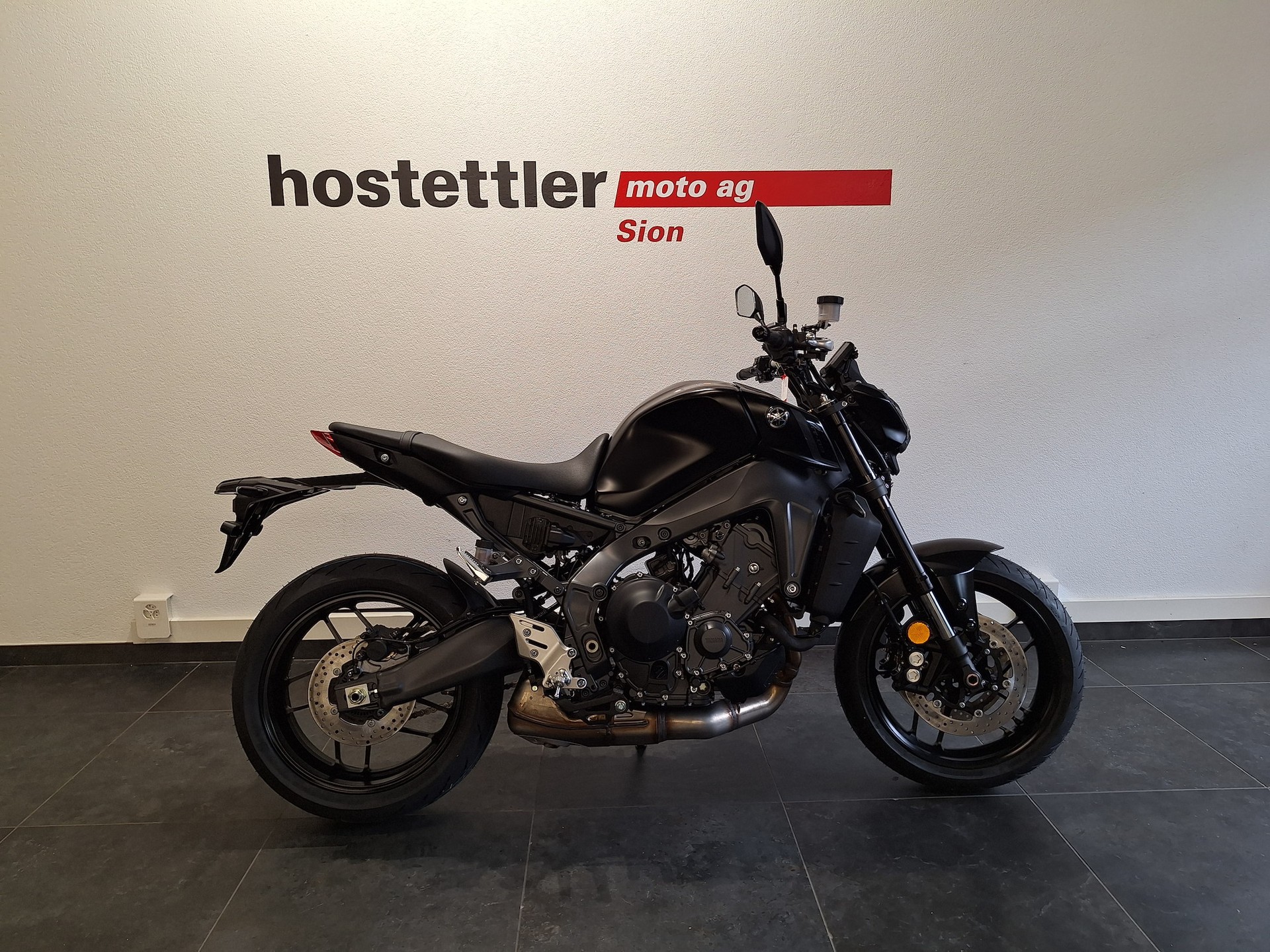 YAMAHA MT-09-image-1