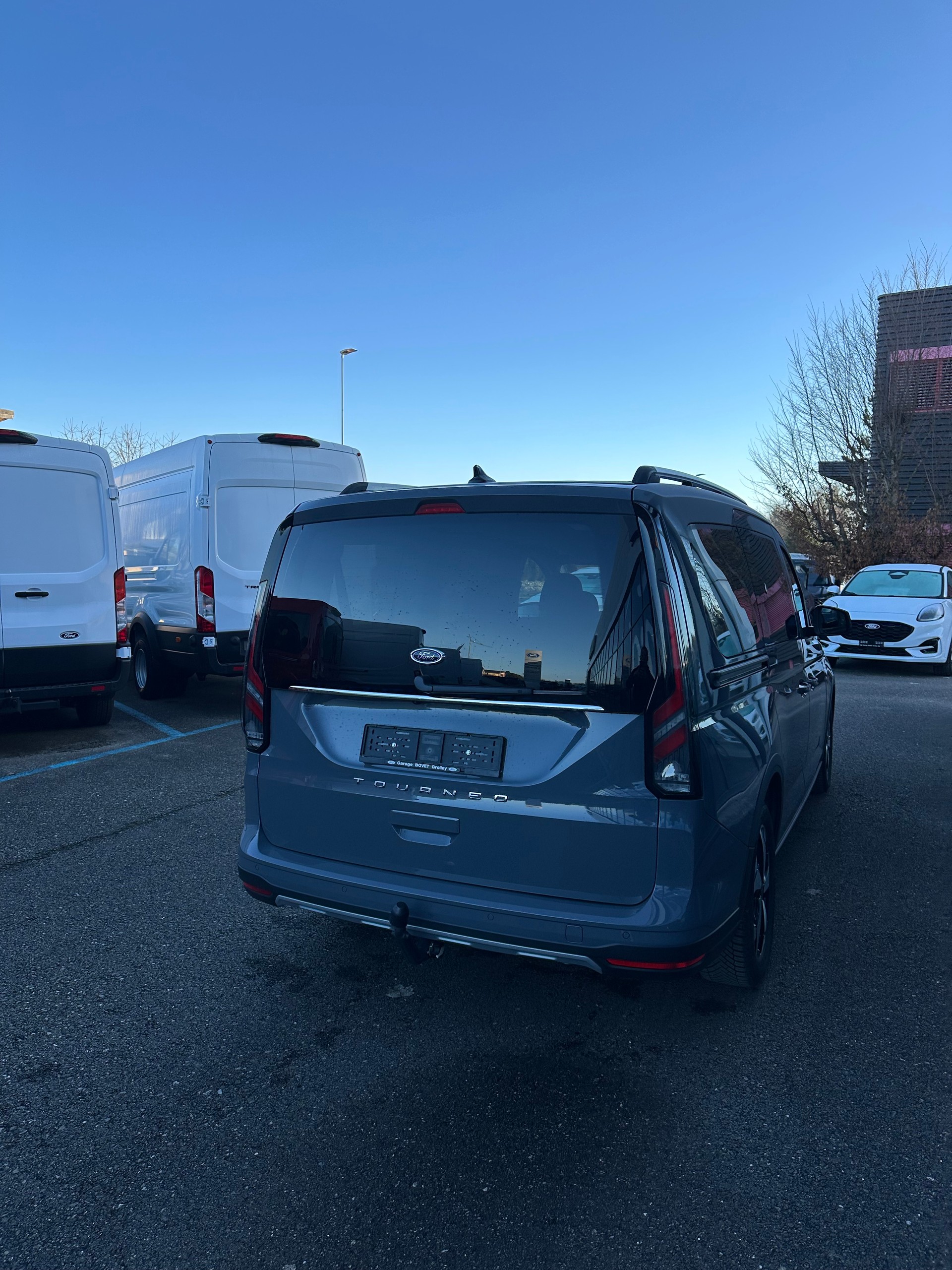 FORD TOURNEO CONNECT Grand 2.0 EcoB Active/122CV/Aut.-image-5