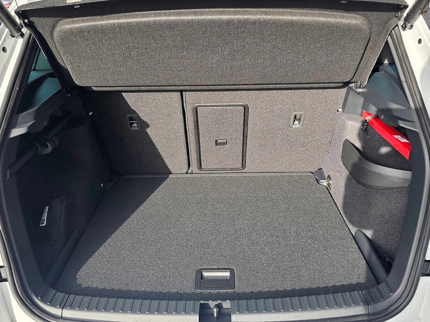 SKODA Karoq 2.0 TSI SportLine 4x4 DSG-image-5