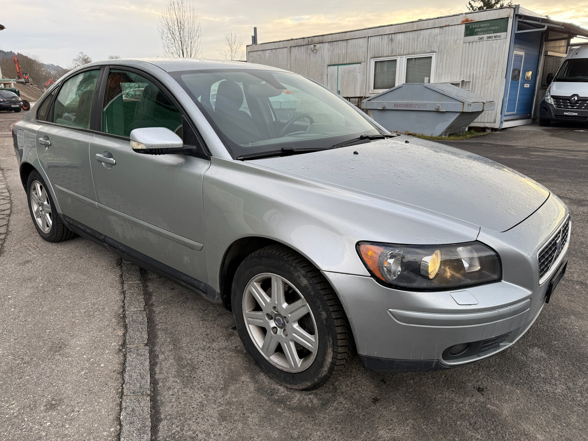 VOLVO S40 2.4 Summum-image-2