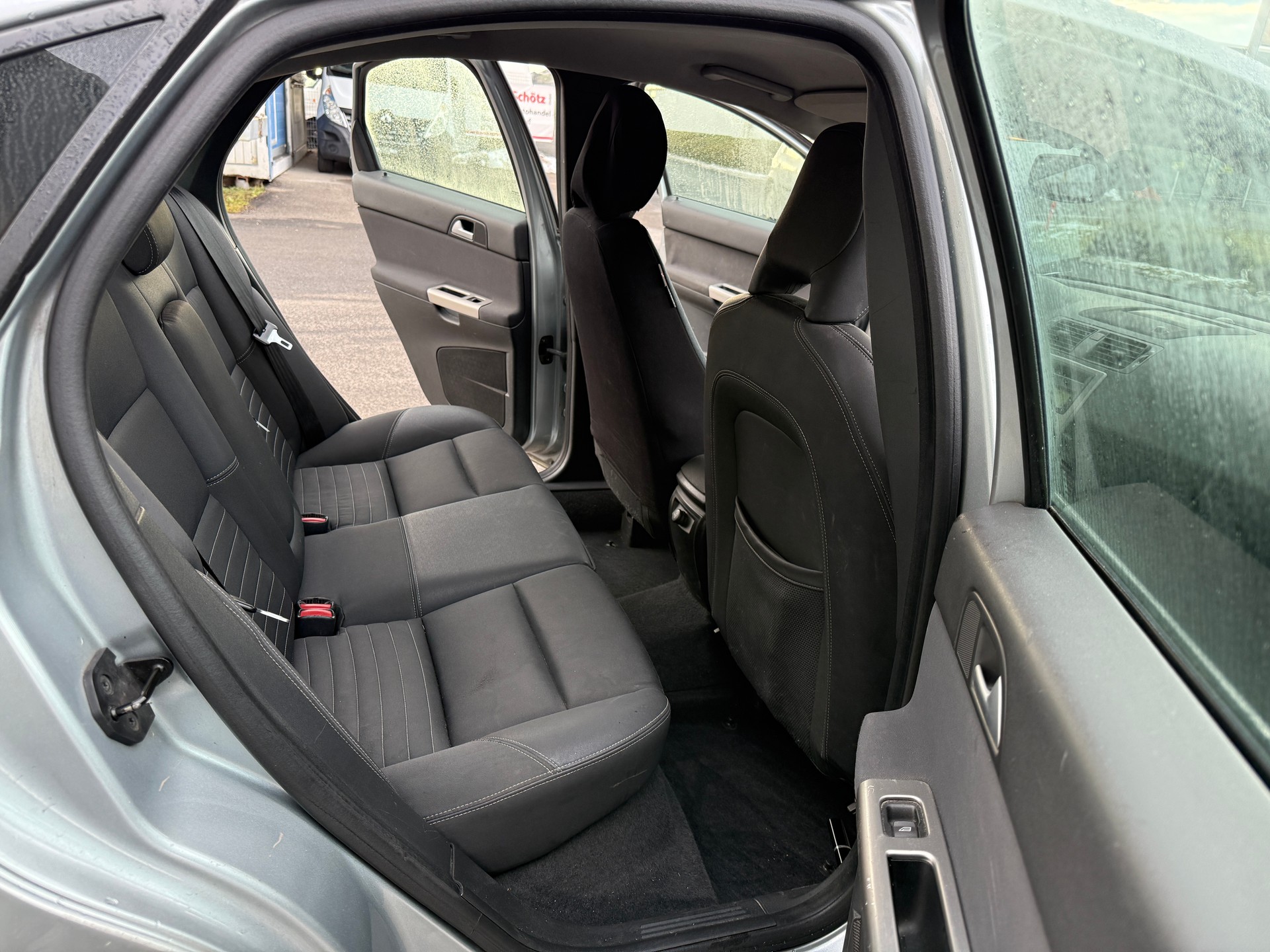 VOLVO S40 2.4 Summum-image-10