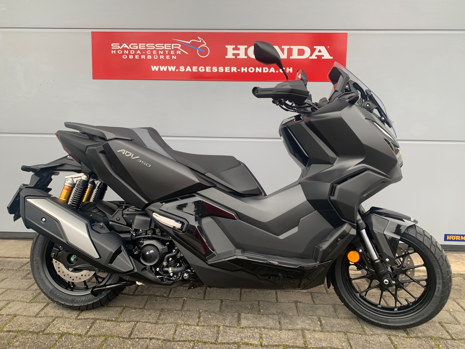 HONDA ADV 350