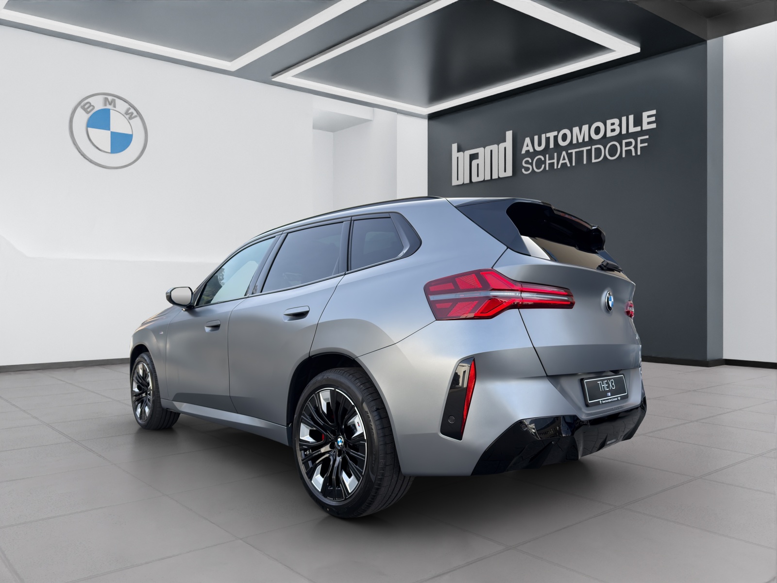 BMW X3 20i xDrive-showroom-element-2