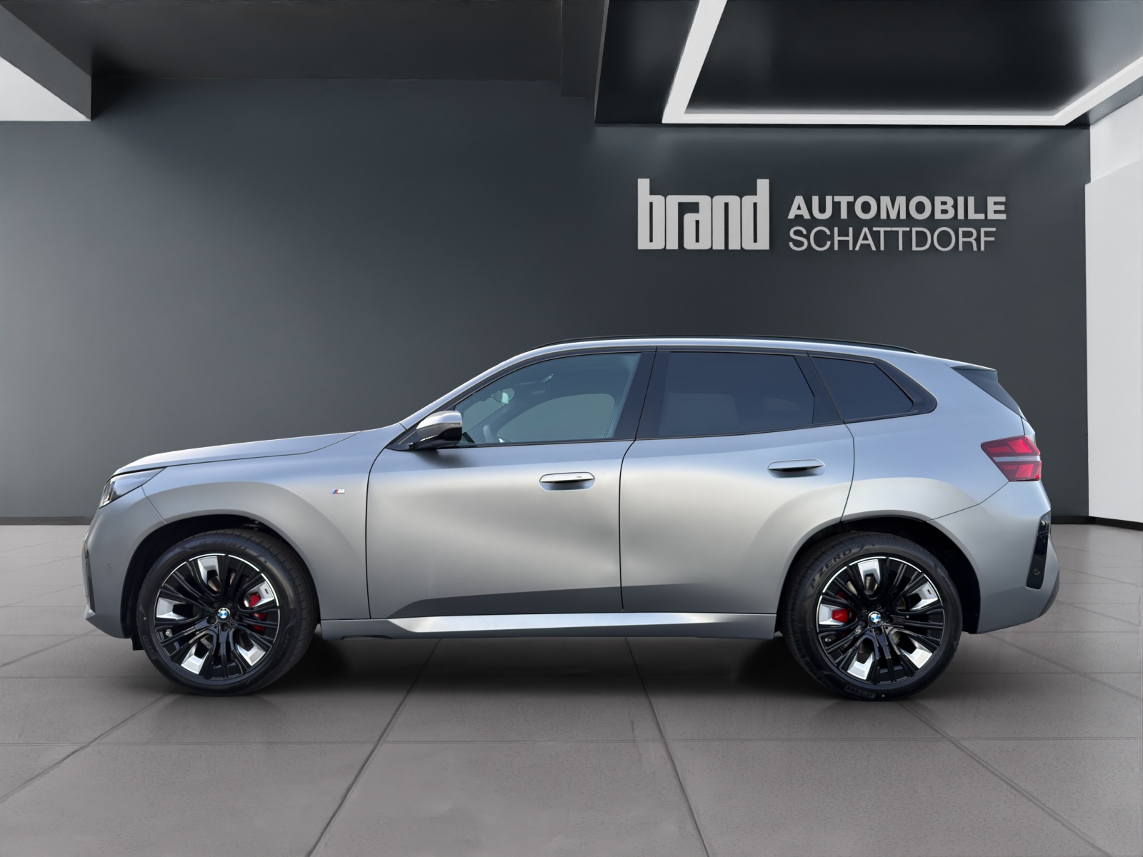 BMW X3 20i xDrive-showroom-element-1