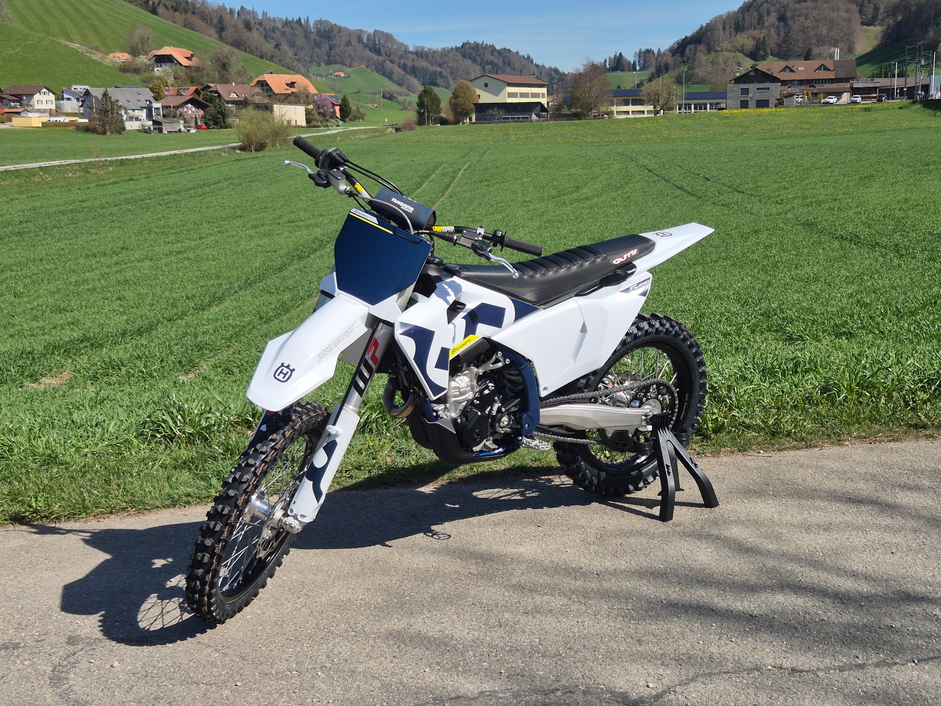 HUSQVARNA FC 250-image-1