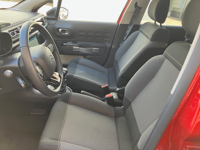 CITROEN C3 1.2i PureTech Shine-image-5