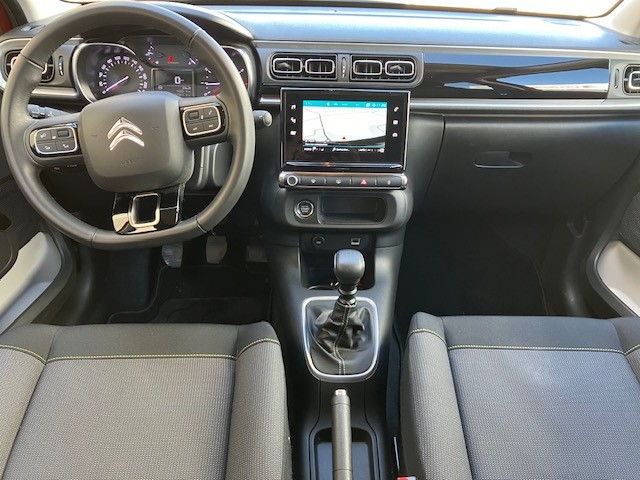 CITROEN C3 1.2i PureTech Shine-image-6