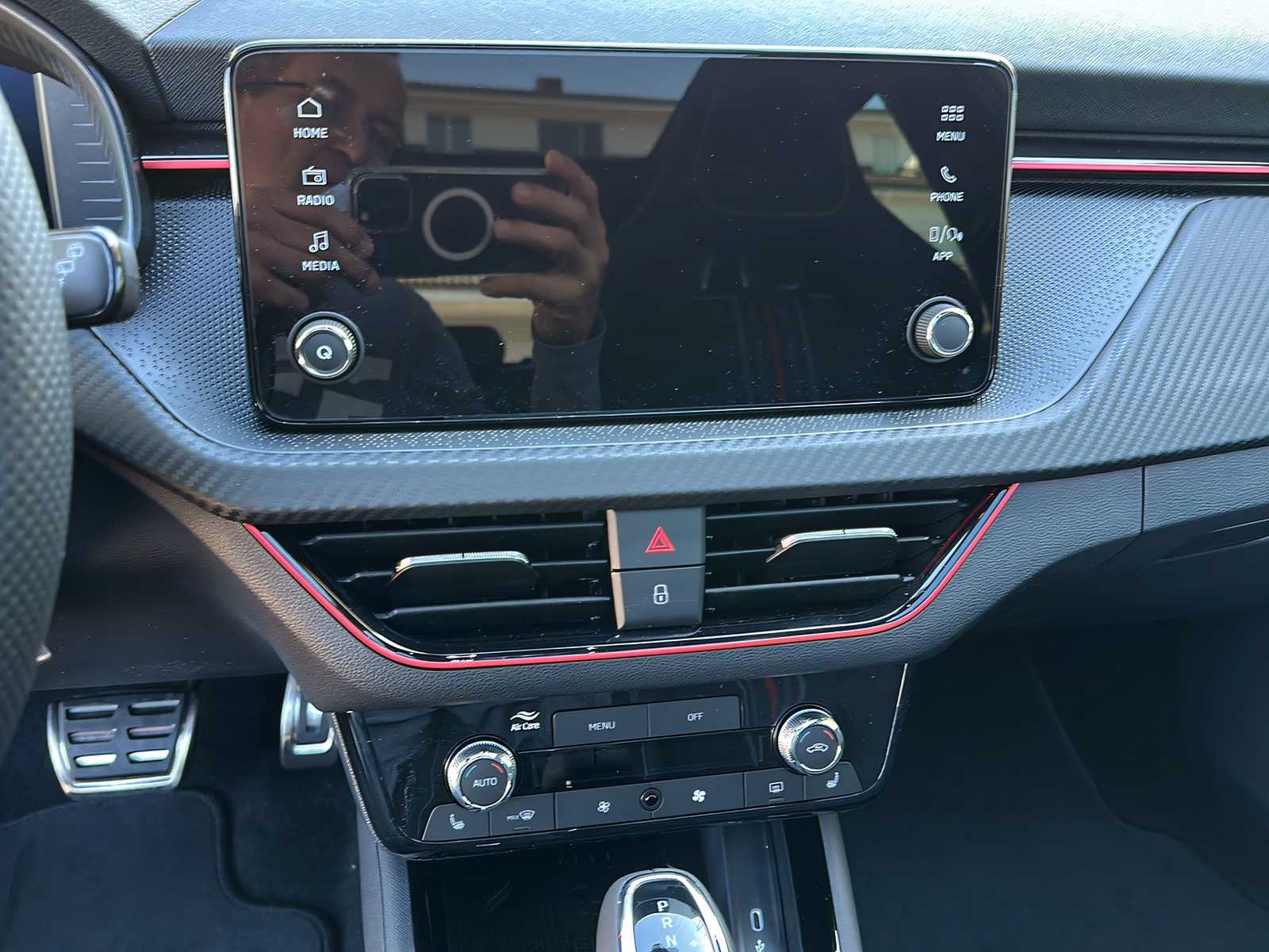 SKODA Kamiq 1.5 TSI Monte Carlo DSG-image-15