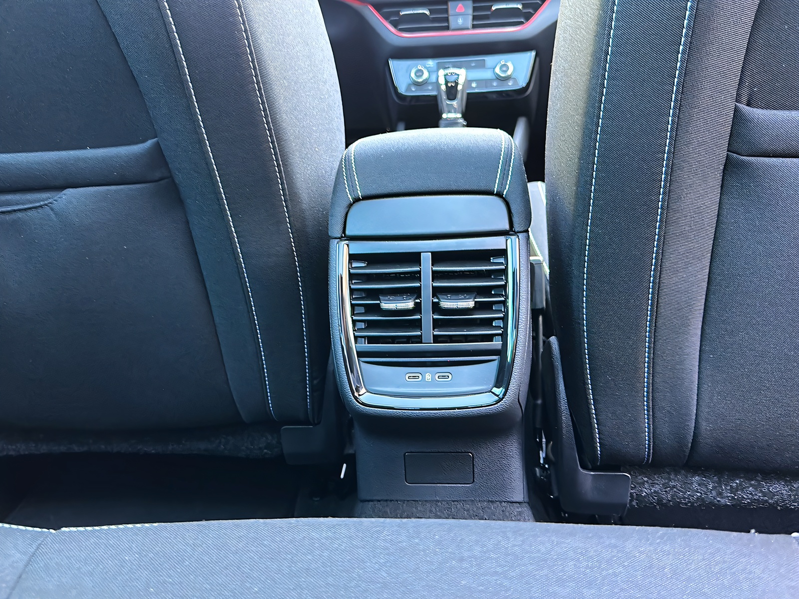 SKODA Kamiq 1.5 TSI Monte Carlo DSG-image-17