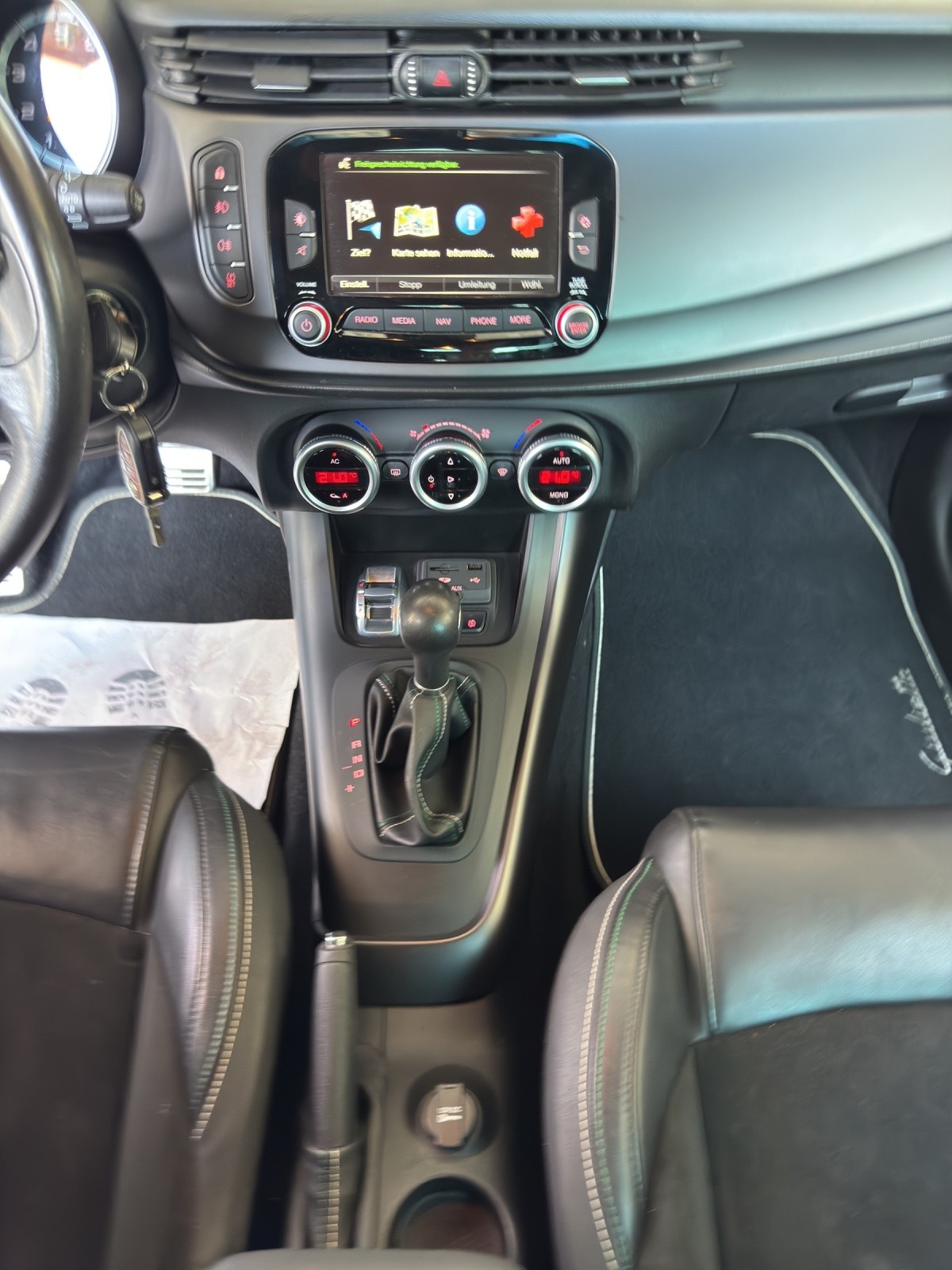 ALFA ROMEO Giulietta 1.4 MultiAir Sprint TCT-image-13