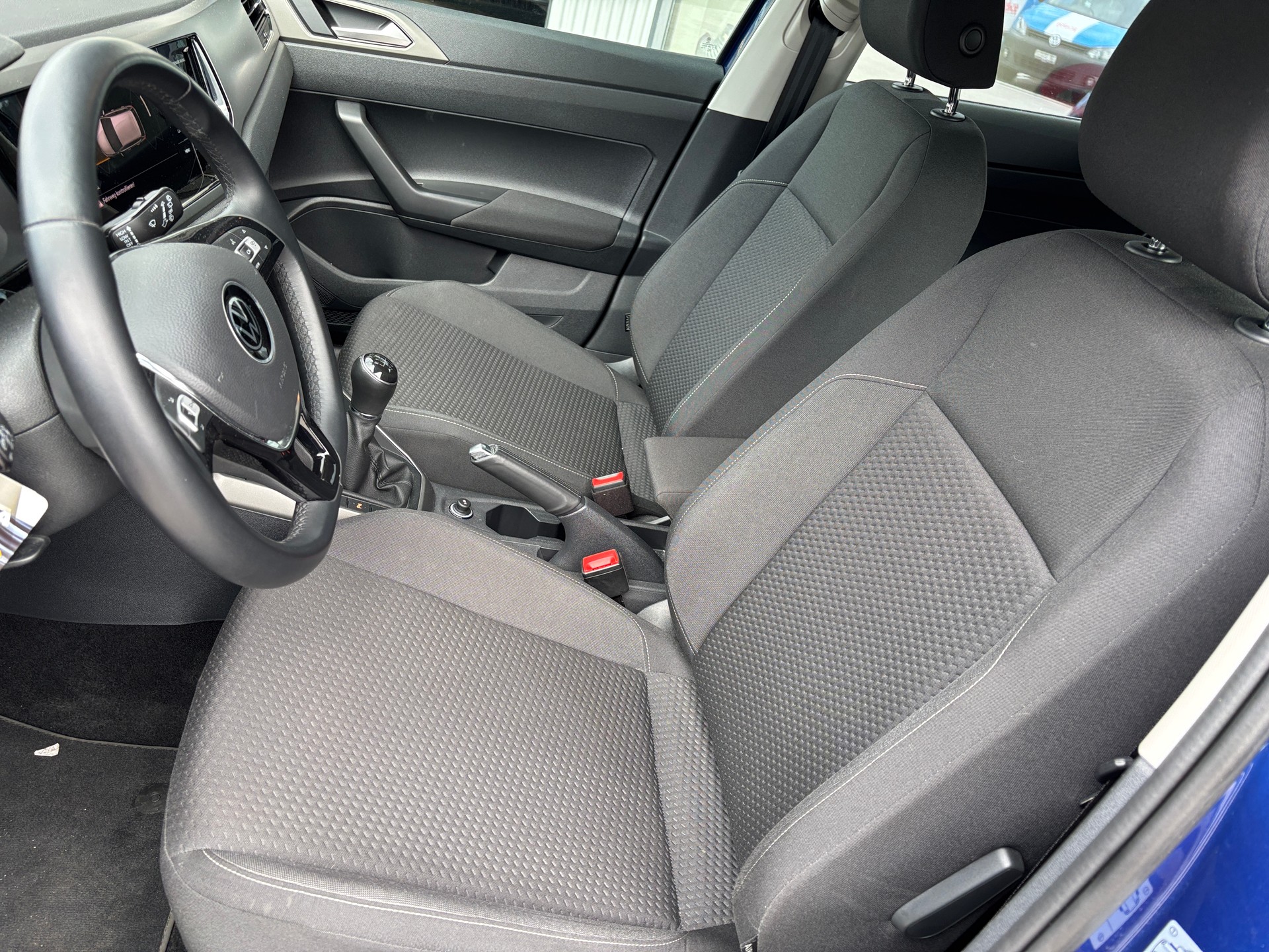 VW Polo 1.0 TSI BMT Comfortline-image-5