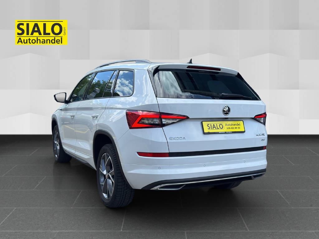 SKODA Kodiaq 2.0 TSI Sportline DSG 4x4-image-4
