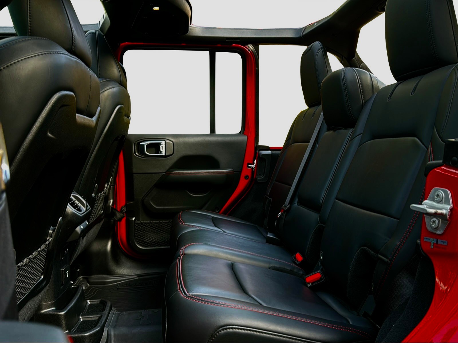 JEEP Wrangler 2.0 Unlimited Sahara Automatic-image-10