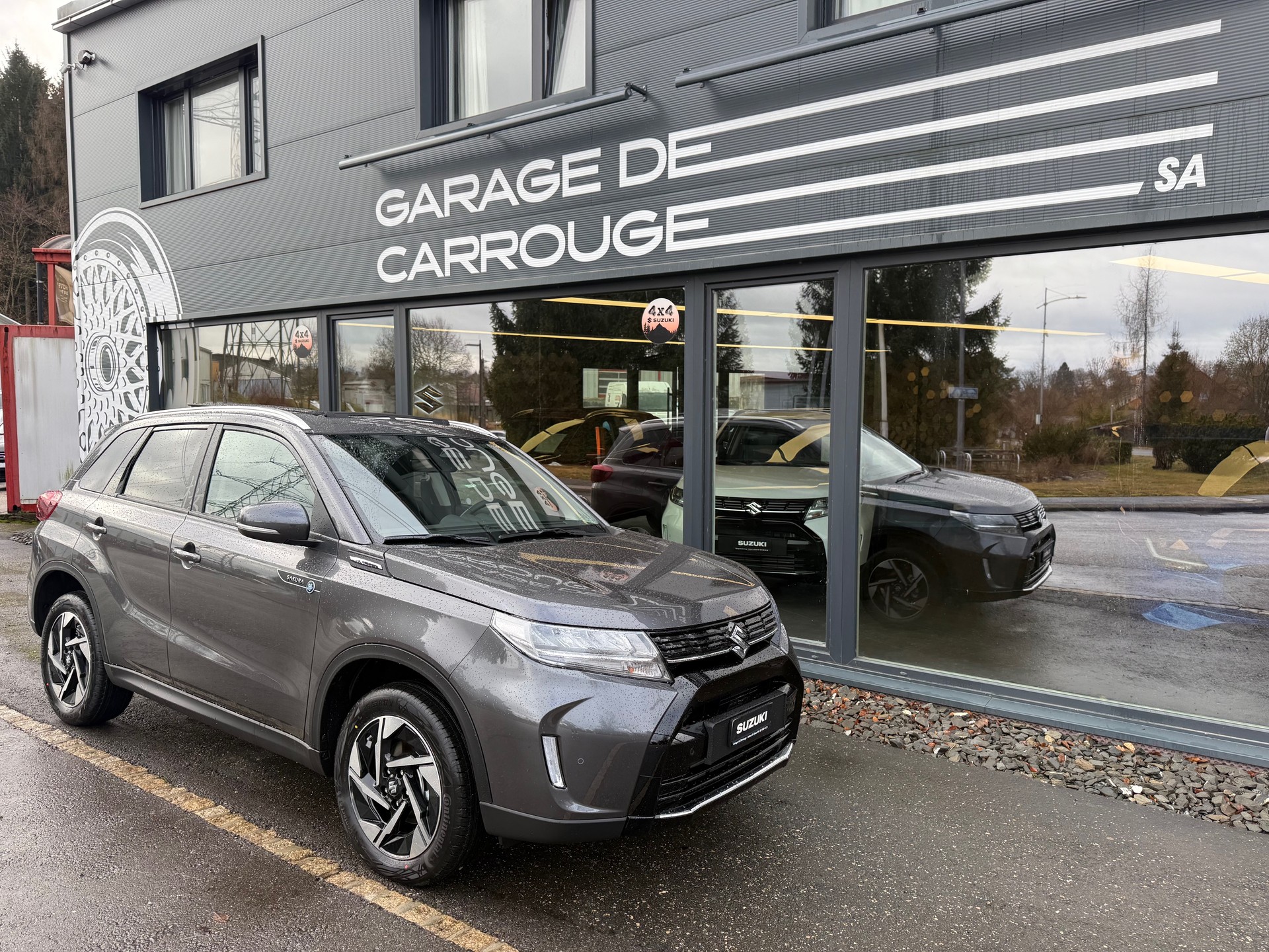 SUZUKI Vitara 1.4 Boosterjet Sakura Top 4x4 Hybrid Automatic