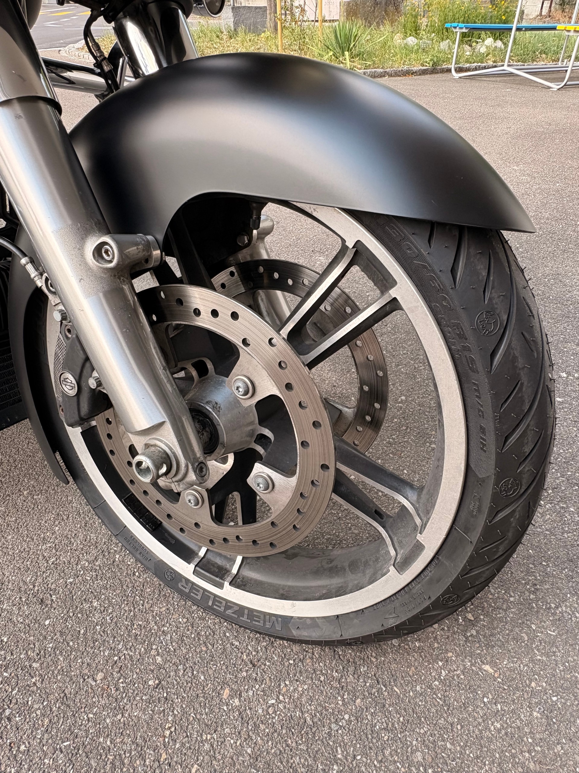 HARLEY-DAVIDSON FLTRXS ROAD GLIDE SPECIAL - Milwaukee-Eight 107-image-3