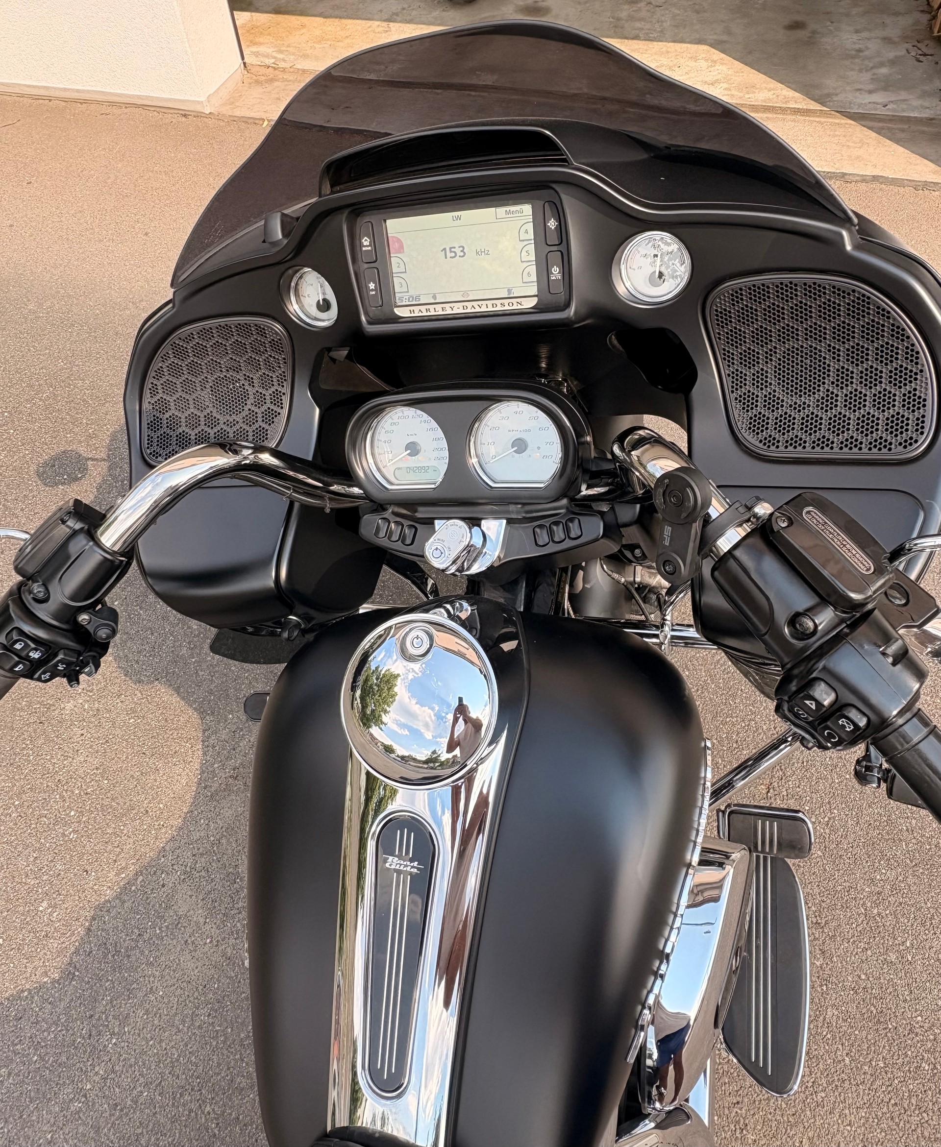 HARLEY-DAVIDSON FLTRXS ROAD GLIDE SPECIAL - Milwaukee-Eight 107-image-5
