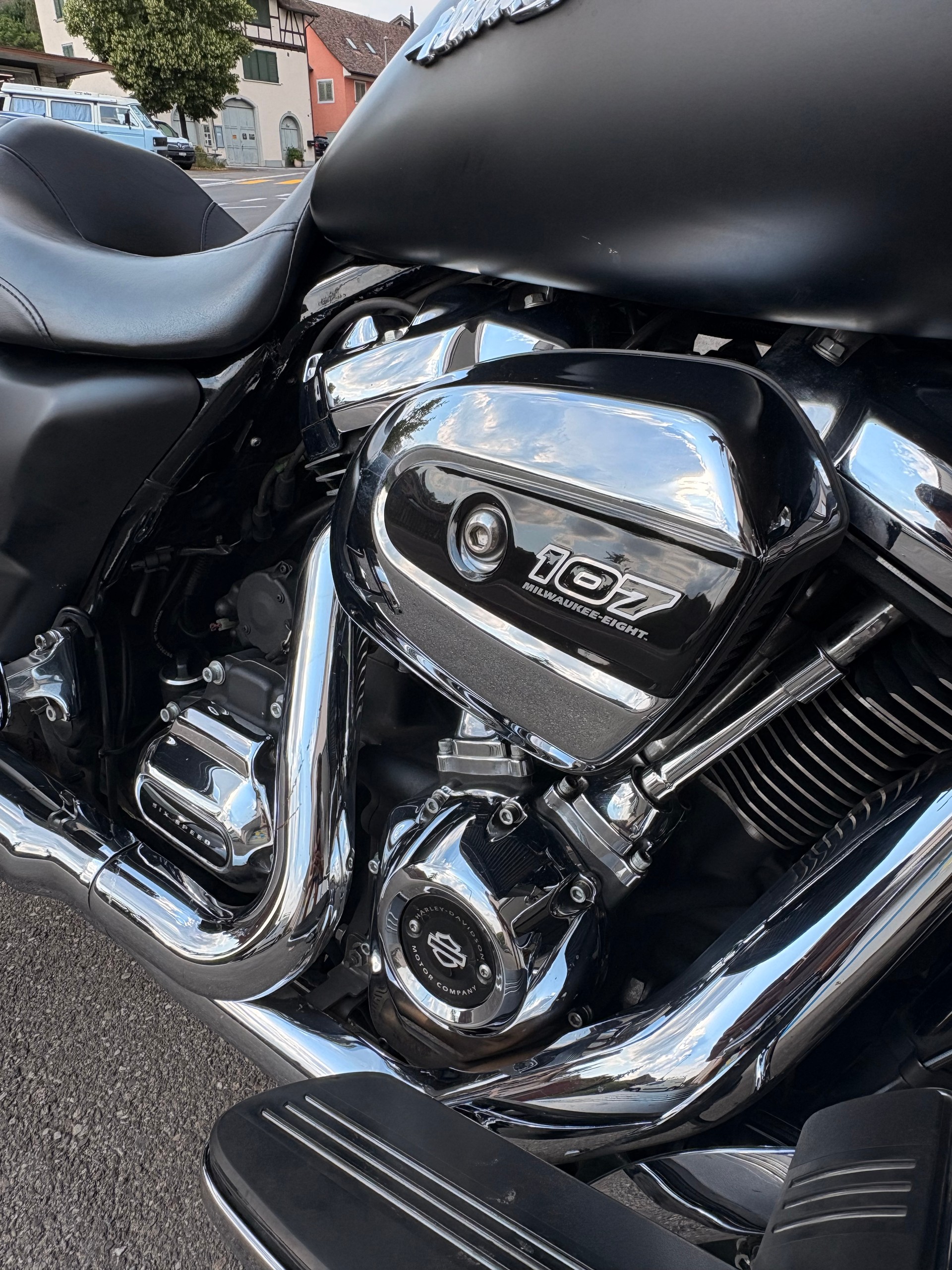 HARLEY-DAVIDSON FLTRXS ROAD GLIDE SPECIAL - Milwaukee-Eight 107-image-4
