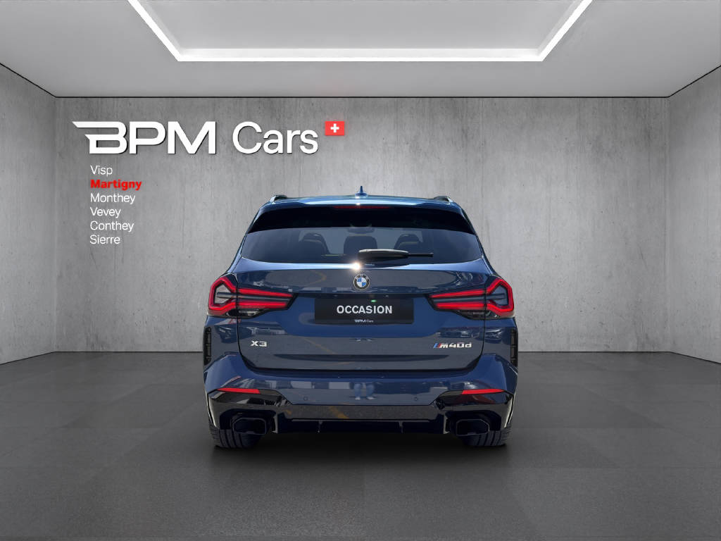 BMW X3 M40d-showroom-element-2