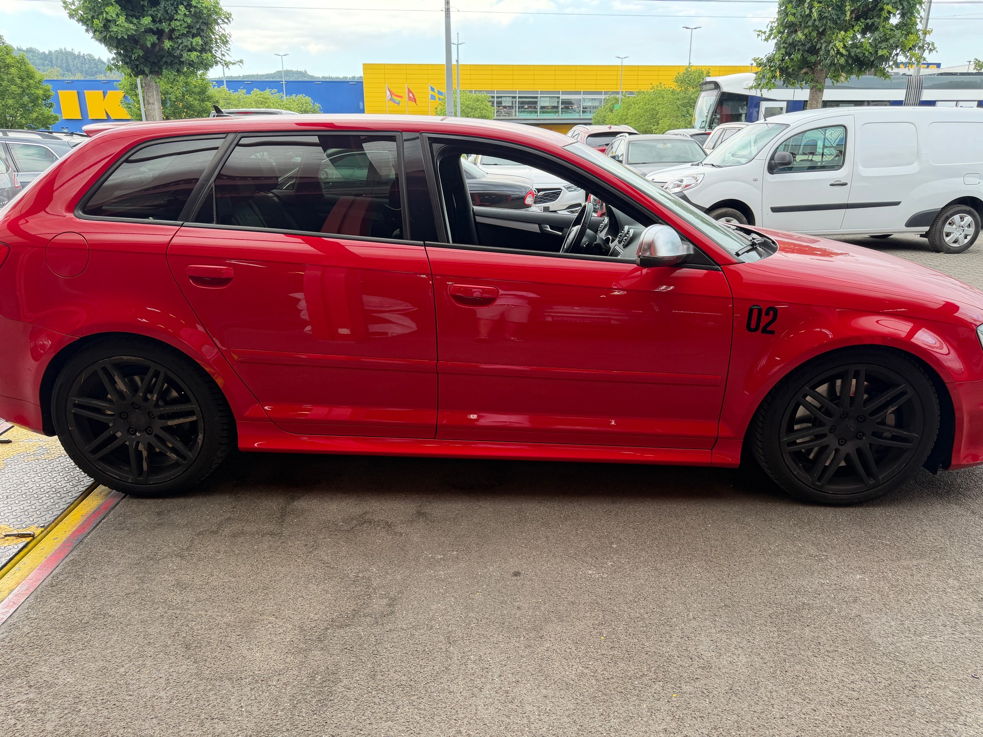 AUDI S3 Sportback 2.0 TFSI quattro S-tronic-image-4