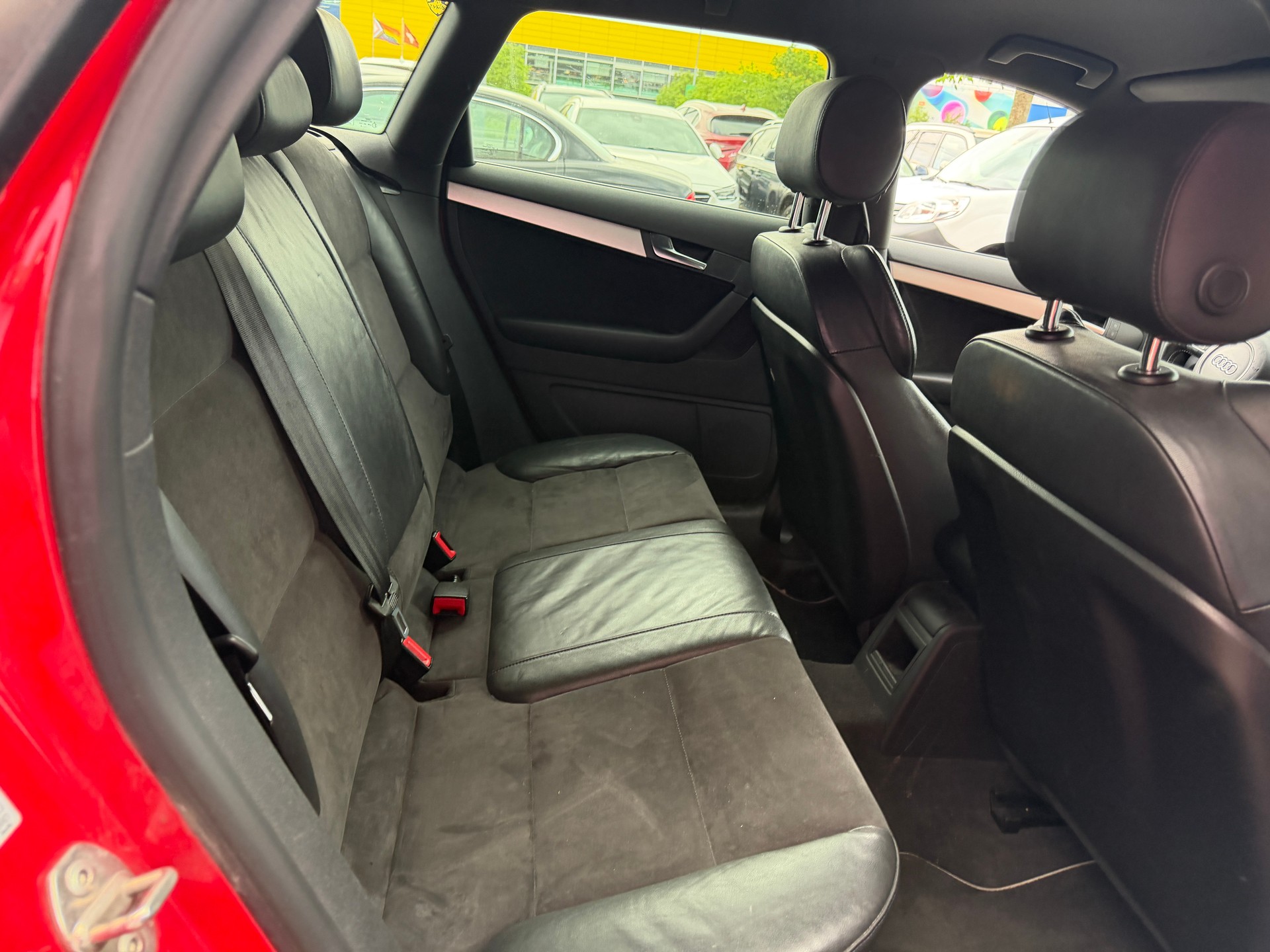 AUDI S3 Sportback 2.0 TFSI quattro S-tronic-image-15