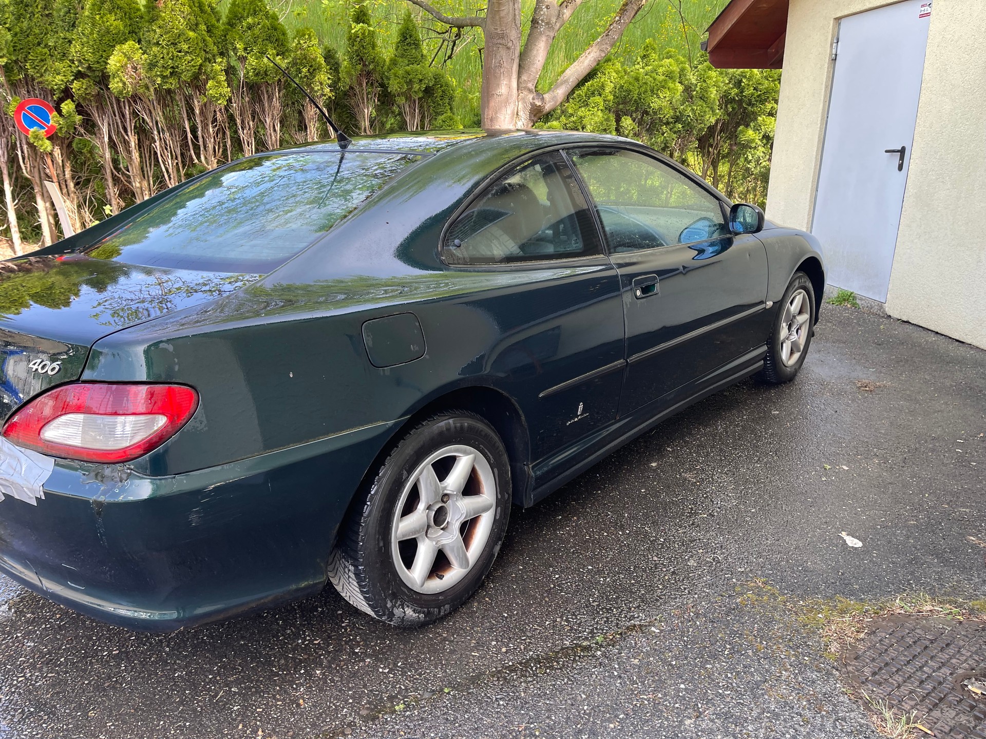 PEUGEOT 406 Coupé 2.0 16V-image-2