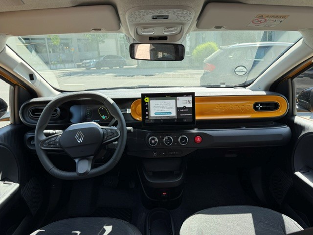 RENAULT Twingo E-Tech Urban Range techno-image-5