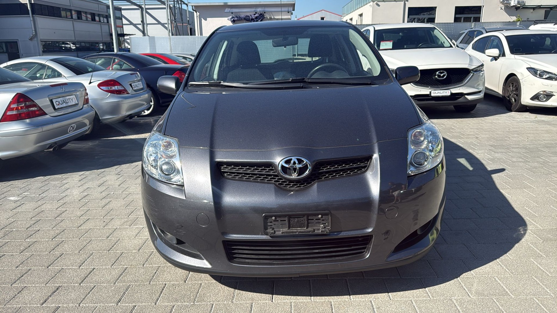 TOYOTA Auris 1.6 Style-showroom-element-3