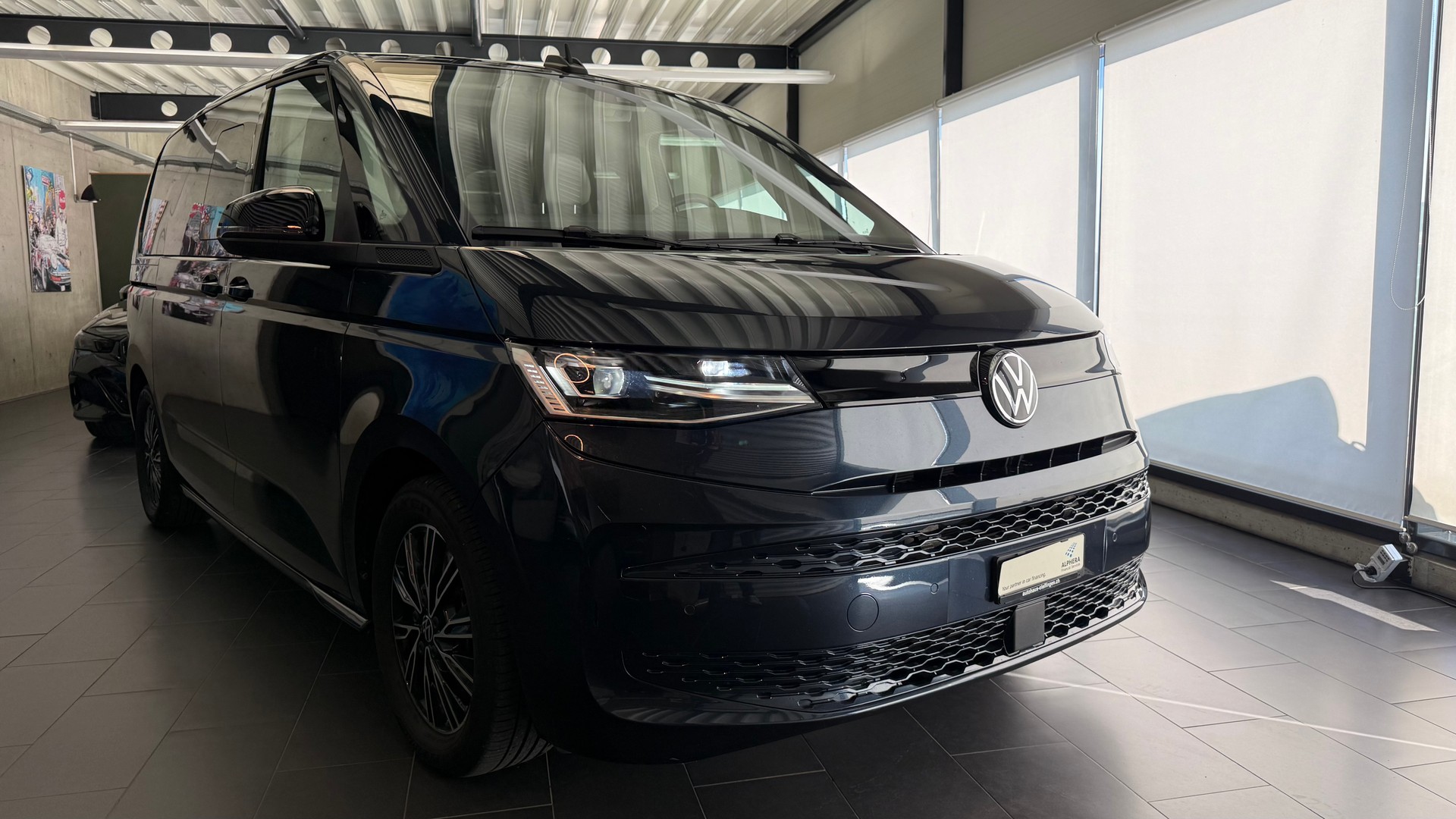 VW Multivan kurz 2.0 TDI DSG-image-24