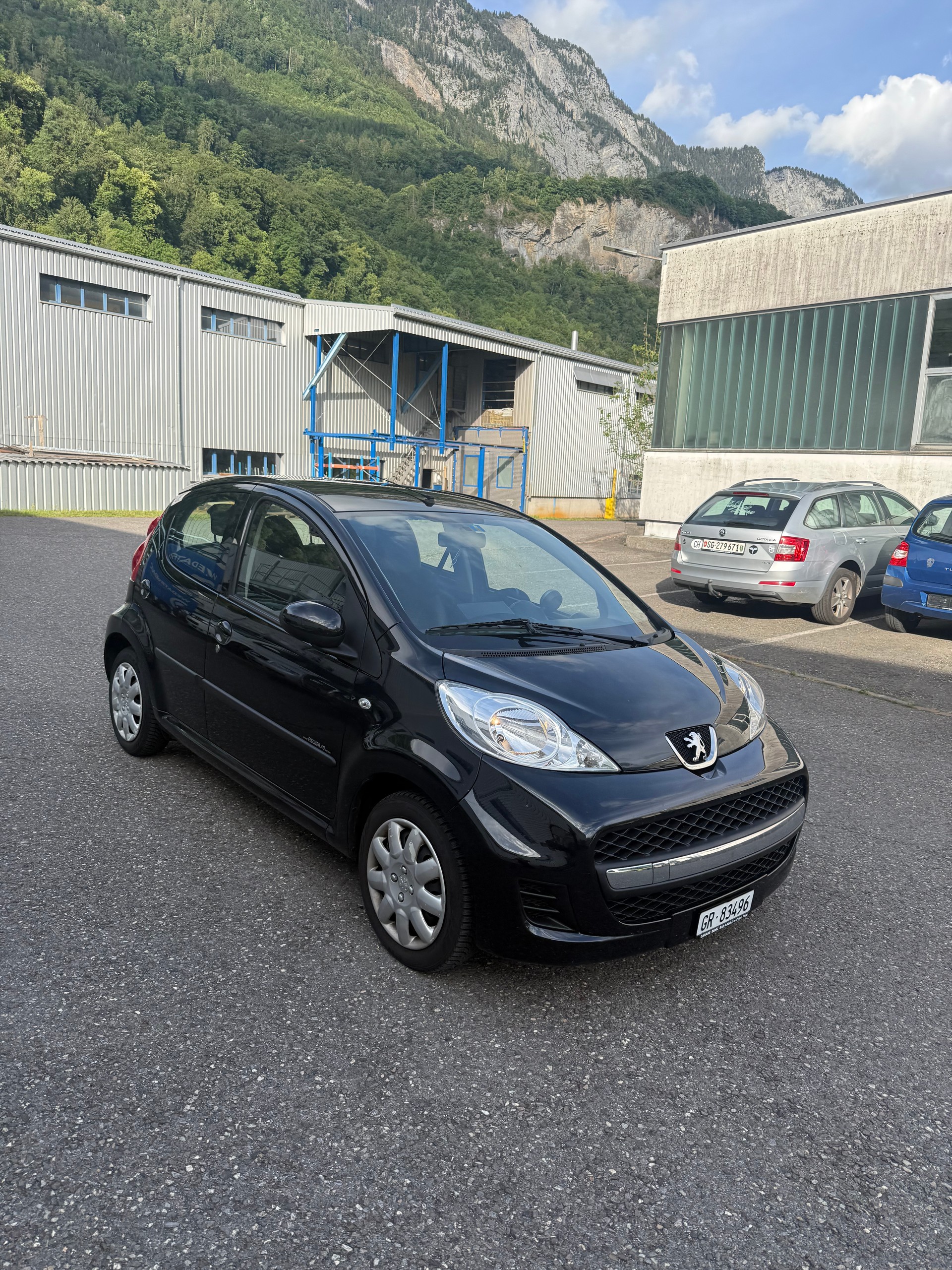 PEUGEOT 107 1.0 Trendy-showroom-element-3