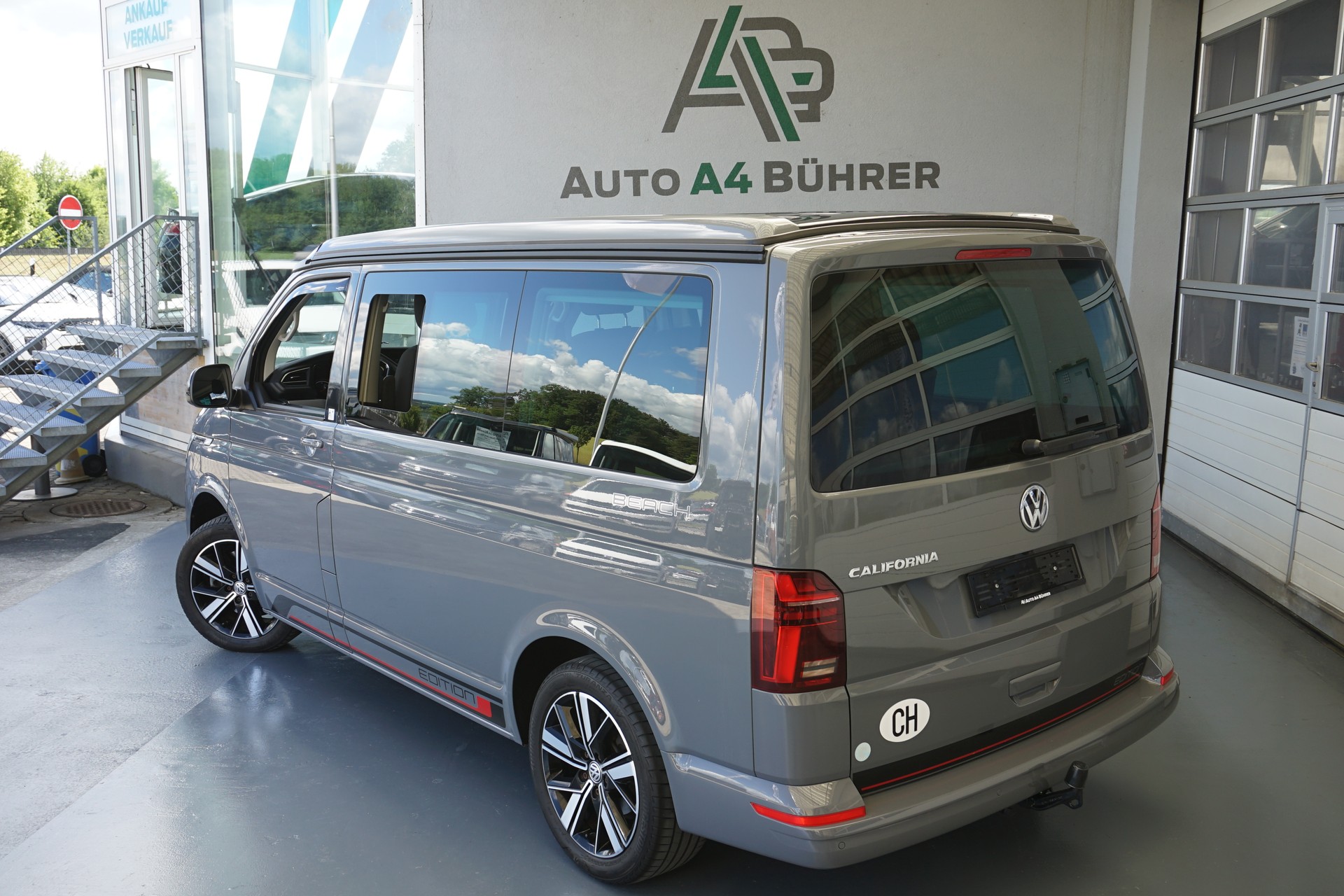 VW T6.1 California TDI Beach Liberty Automat 150PS mit Mini-Küche!!-image-11