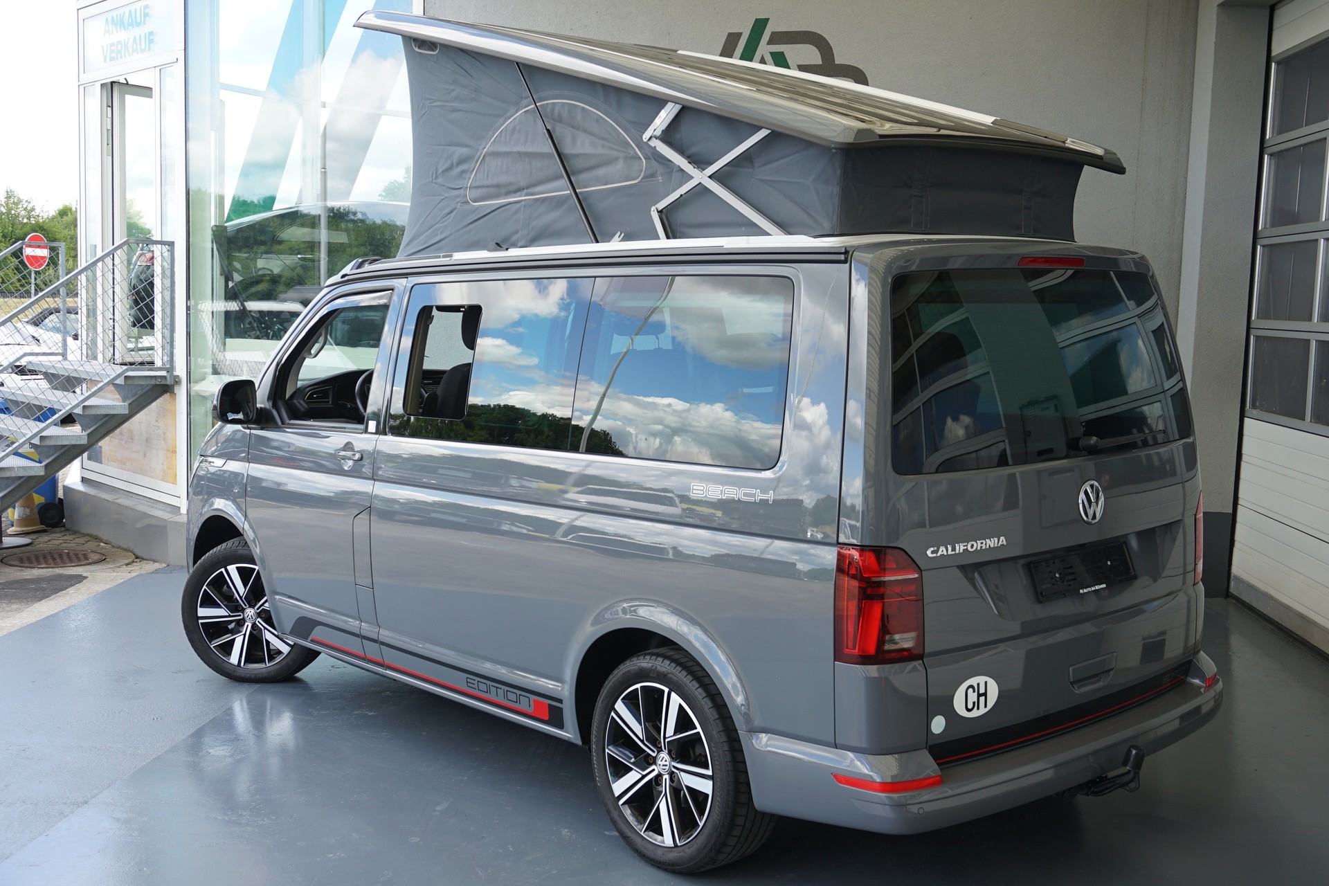 VW T6.1 California TDI Beach Liberty Automat 150PS mit Mini-Küche!!-image-12