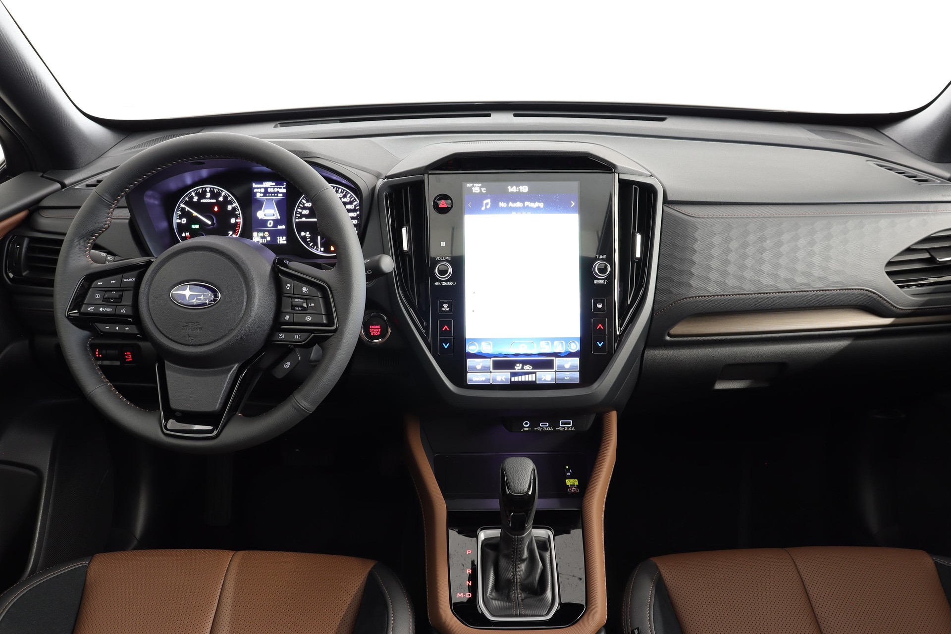 SUBARU Forester Station 2.0i e-Boxer Luxury-image-5