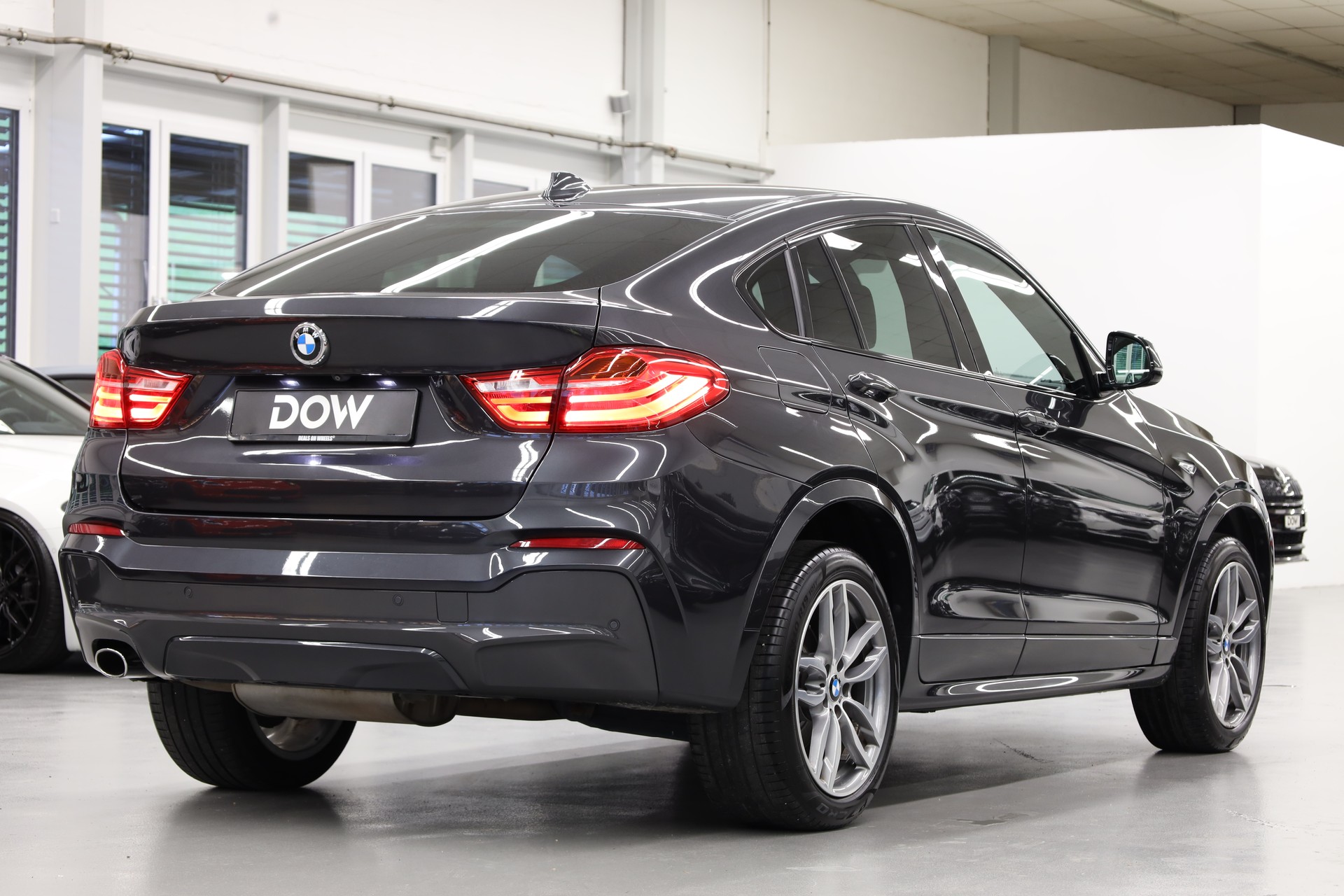 BMW X4 20d xDrive-image-5