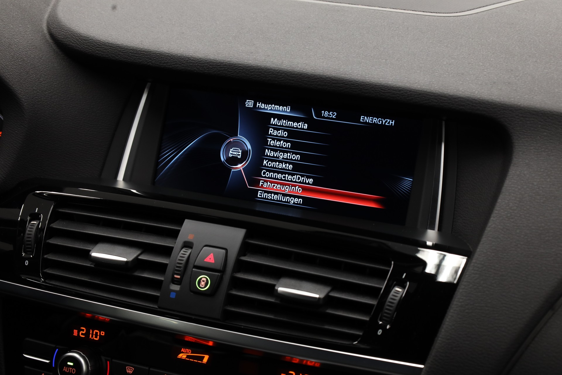 BMW X4 20d xDrive-image-15
