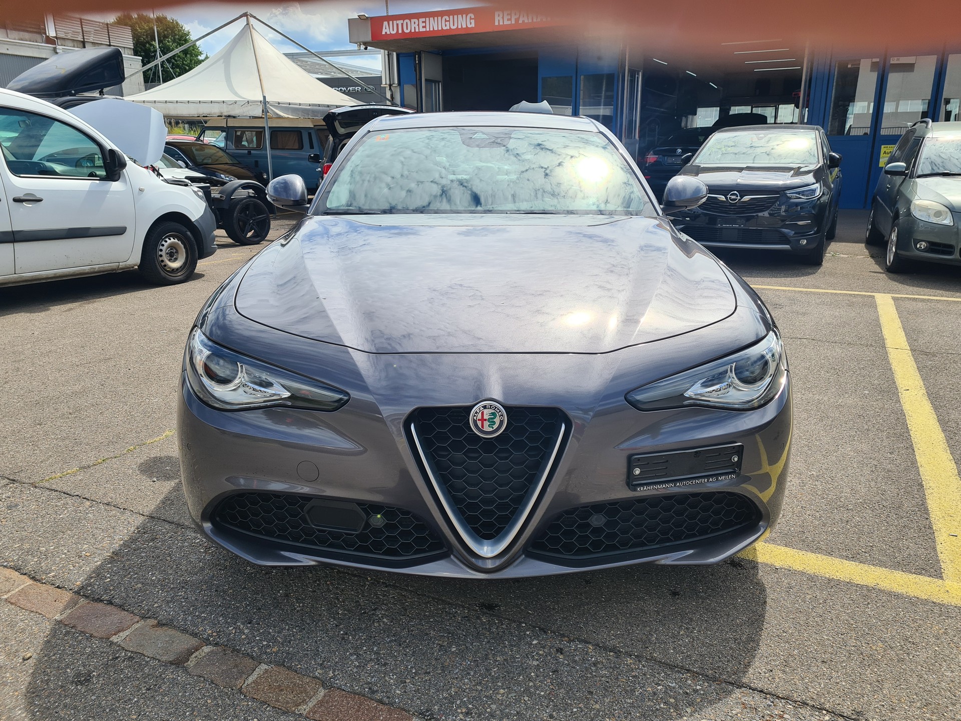 ALFA ROMEO Giulia 2.2 JTDM Business Automatic Q4-showroom-element-1